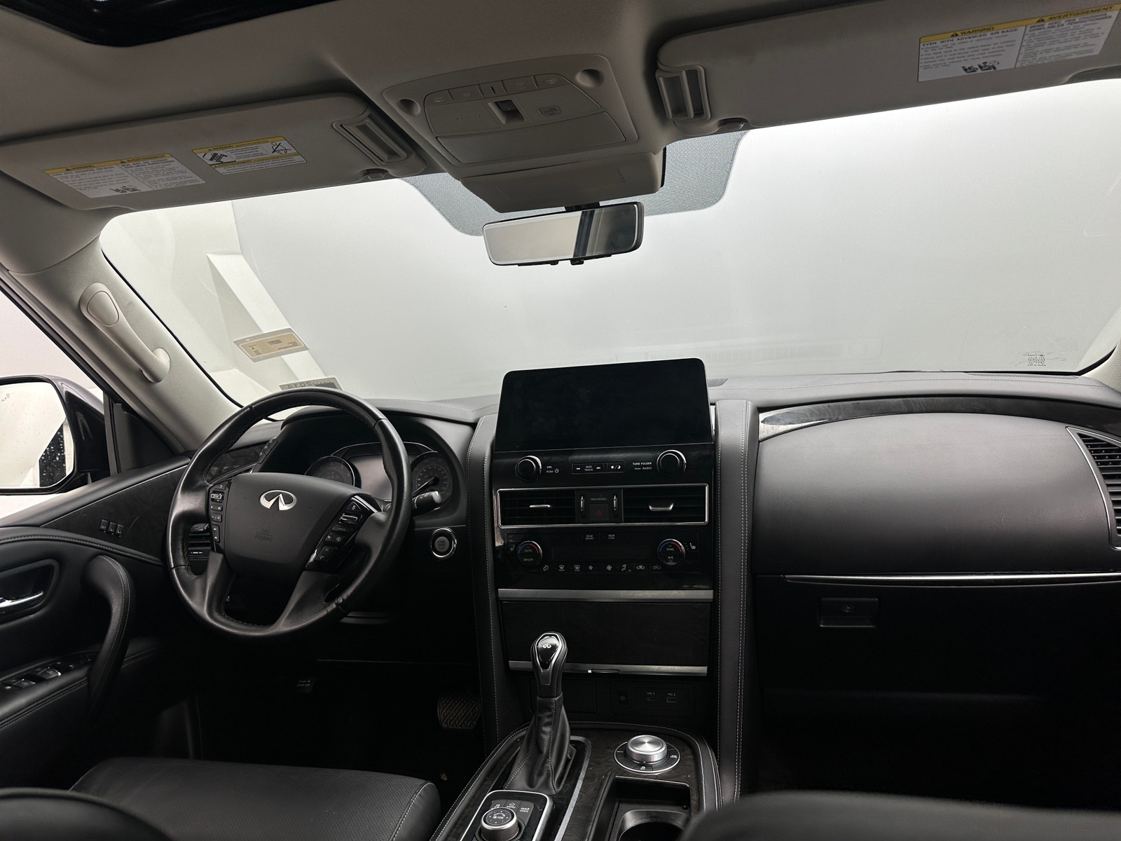 Thumbnail: 2024 INFINITI QX80 - 2