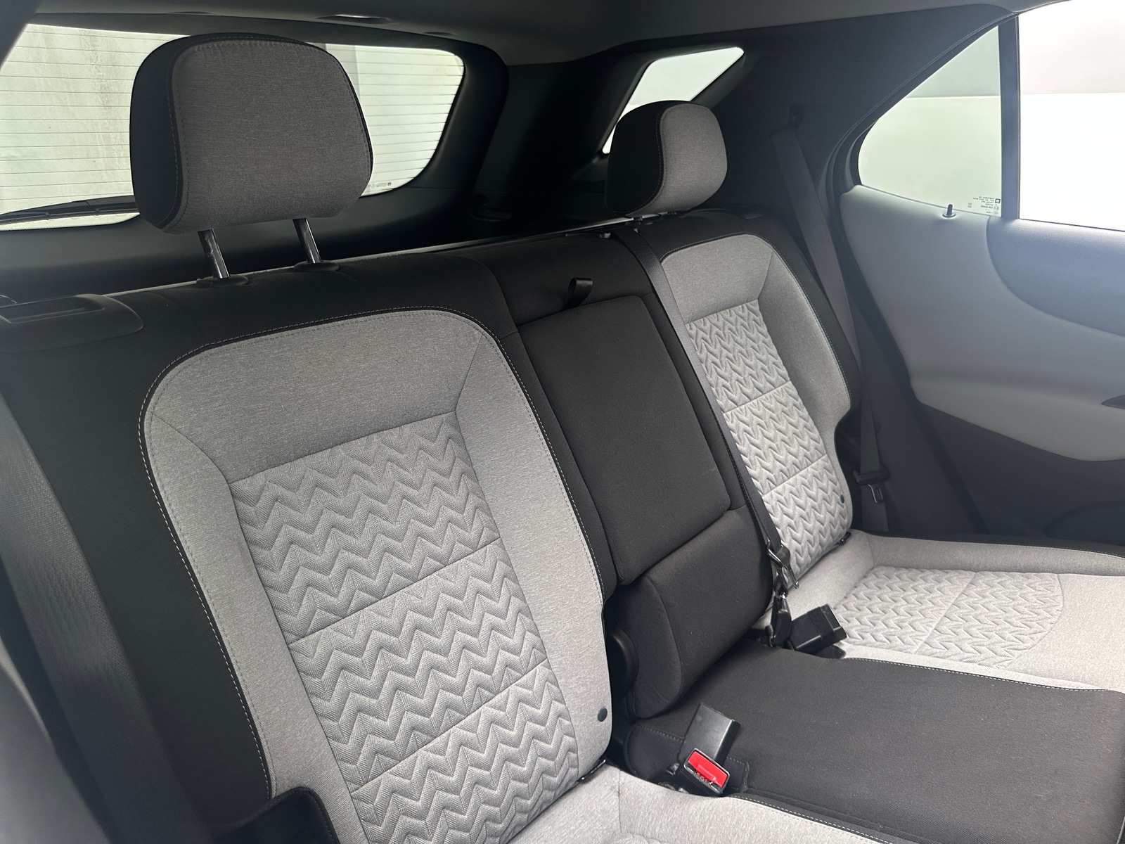 Thumbnail: 2022 Chevrolet Equinox - 6