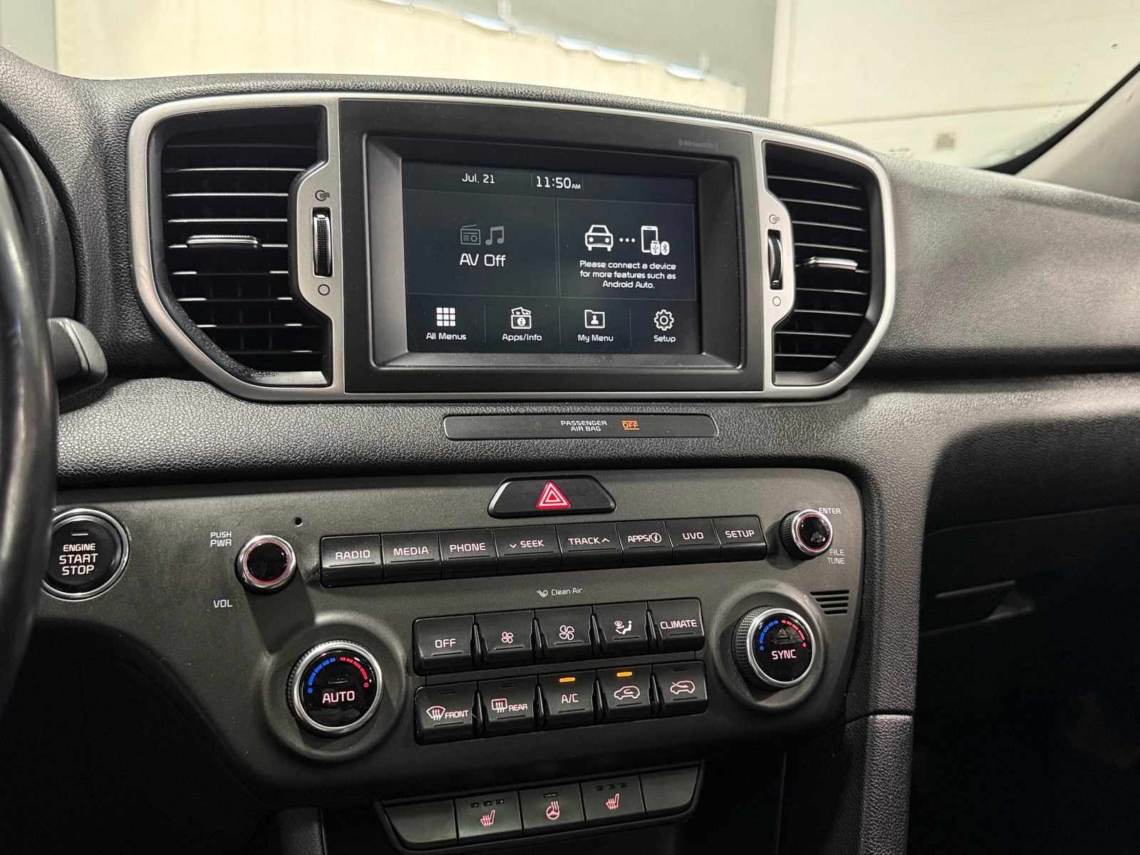 Thumbnail: 2017 Kia Sportage - 3