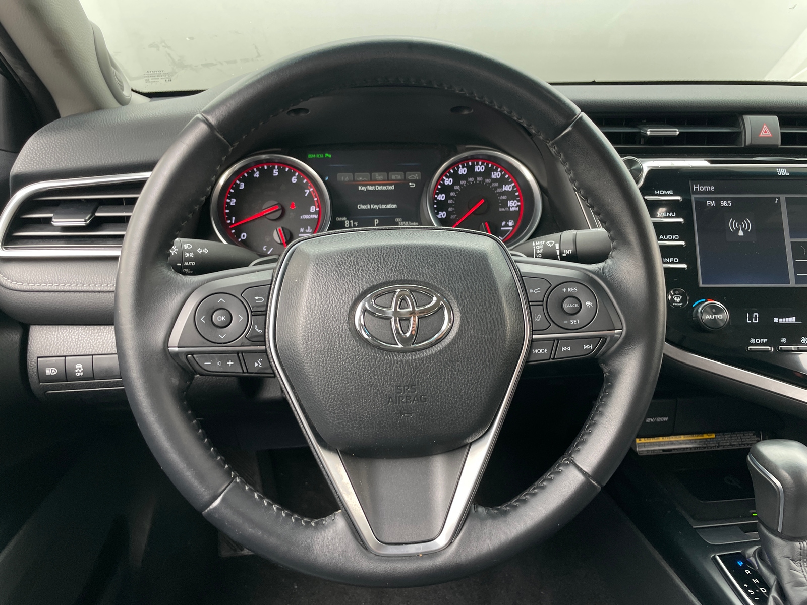 Thumbnail: 2018 Toyota Camry - 4