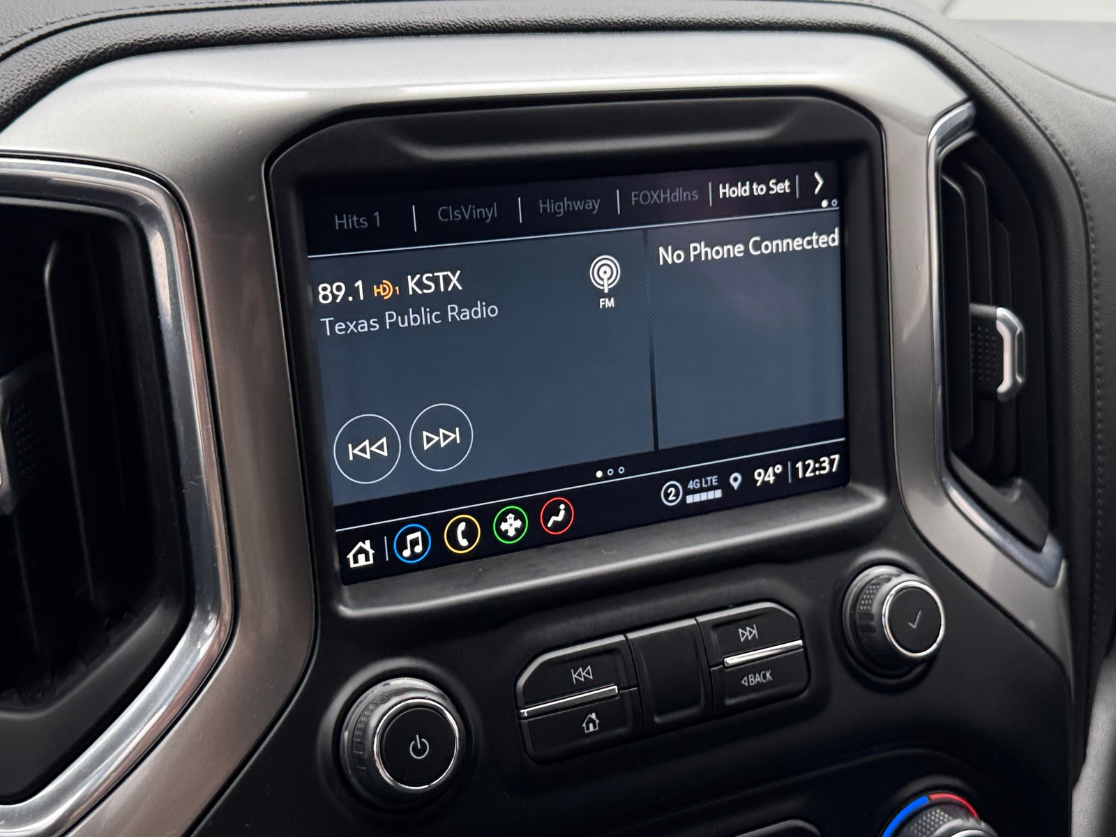 Thumbnail: 2021 Chevrolet Silverado 1500 - 3