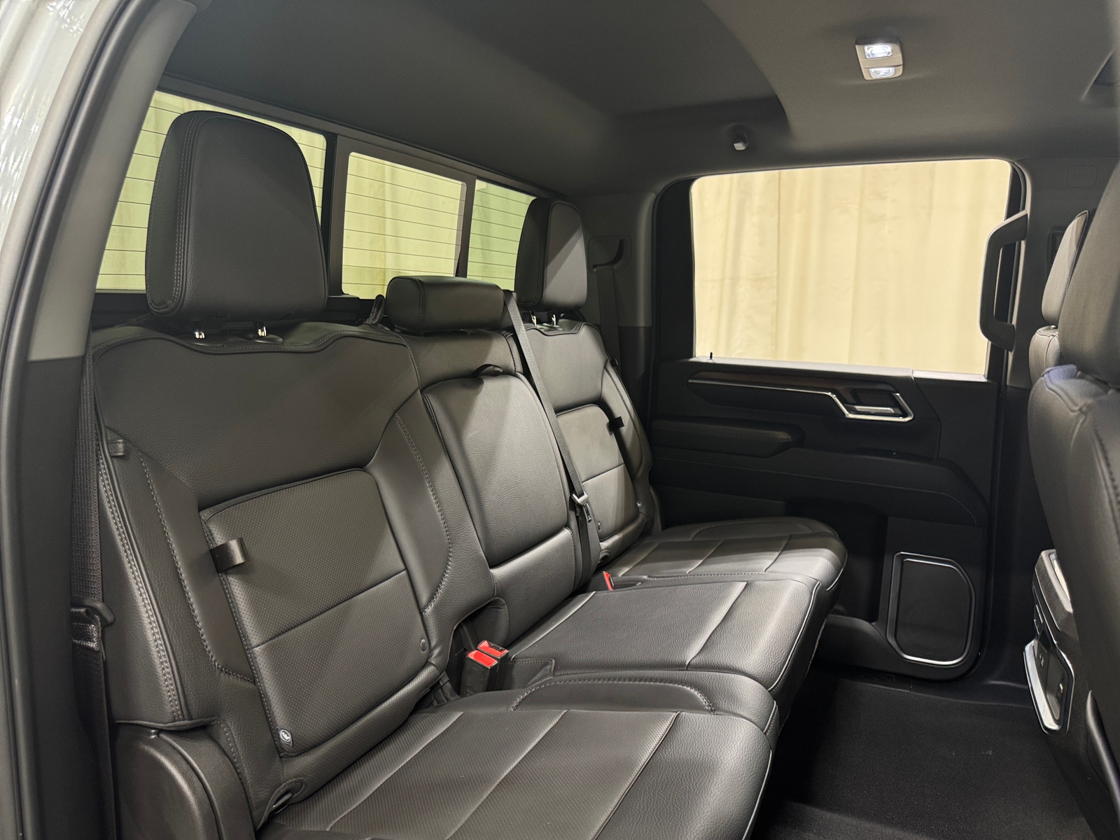 Thumbnail: 2024 GMC Sierra 3500 - 5