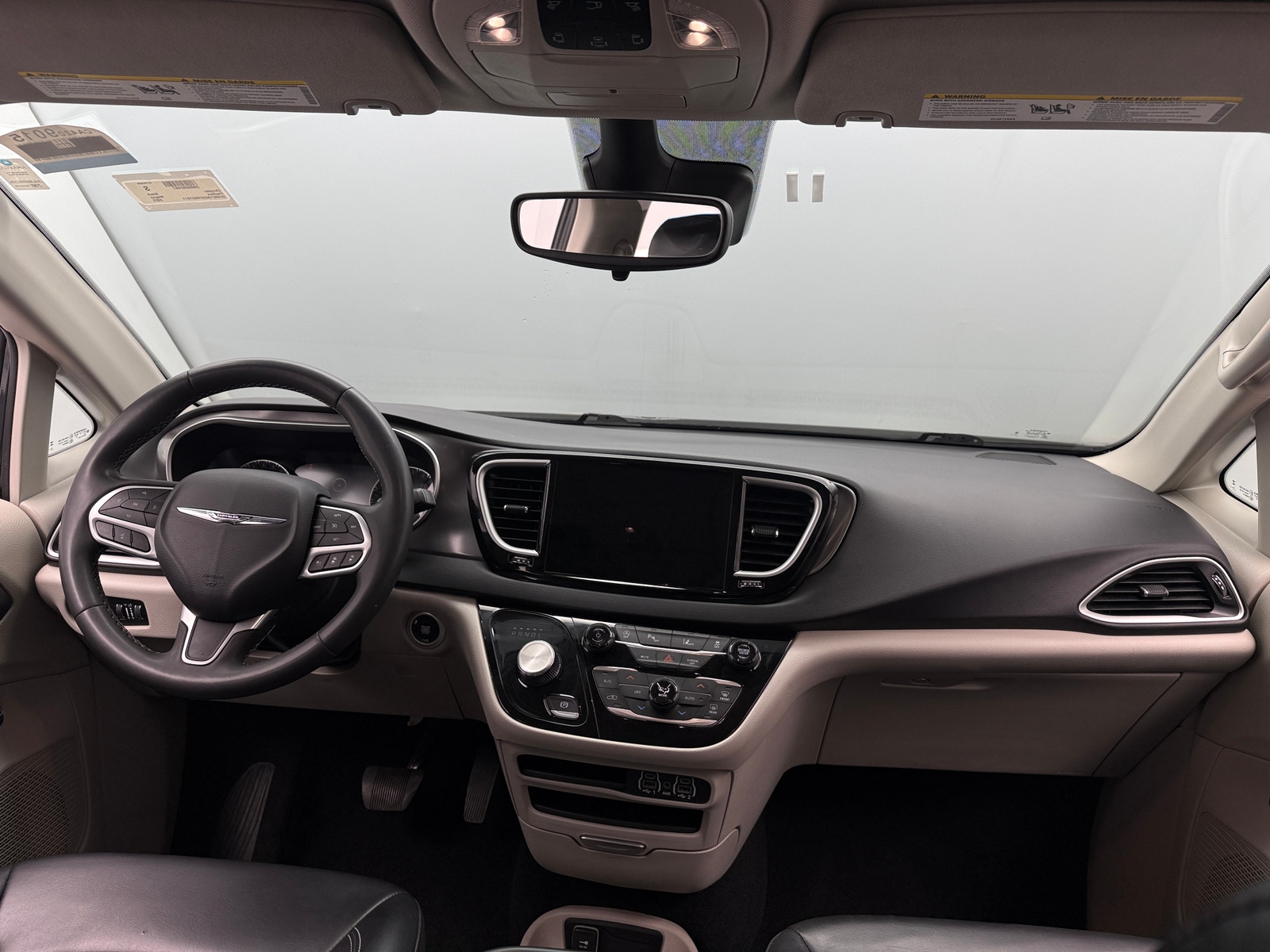 Thumbnail: 2023 Chrysler Pacifica - 2