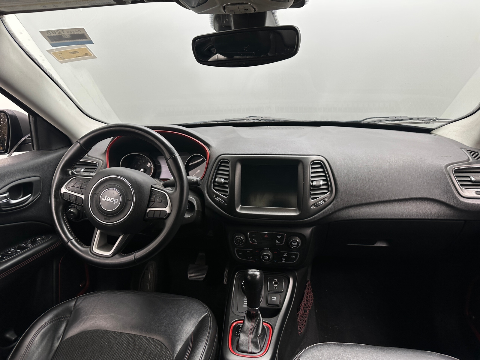 Thumbnail: 2018 Jeep Compass - 3