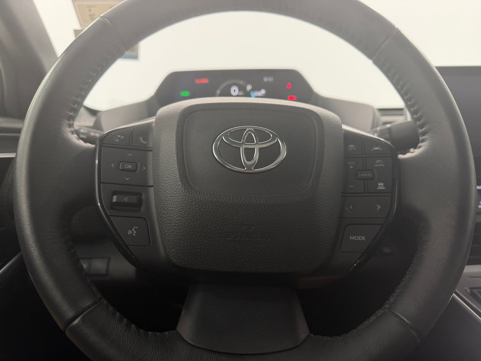 Thumbnail: 2024 Toyota bZ4X - 5