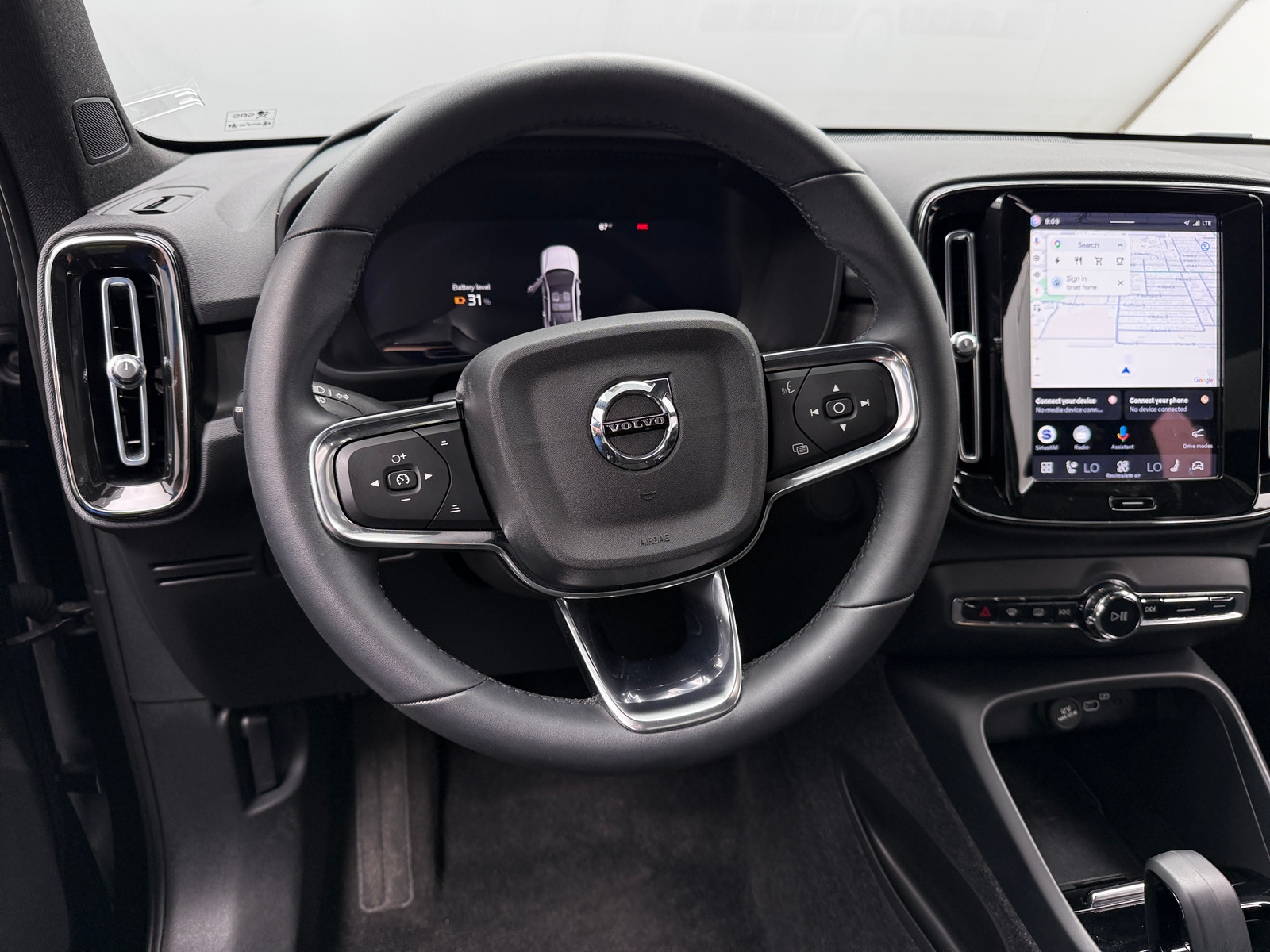 Thumbnail: 2023 Volvo C40 - 5
