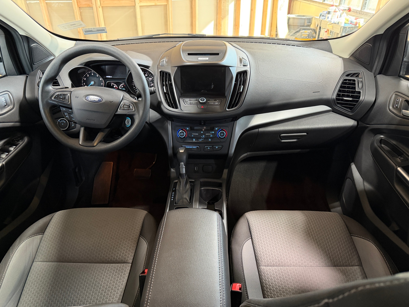Thumbnail: 2017 Ford Escape - 3