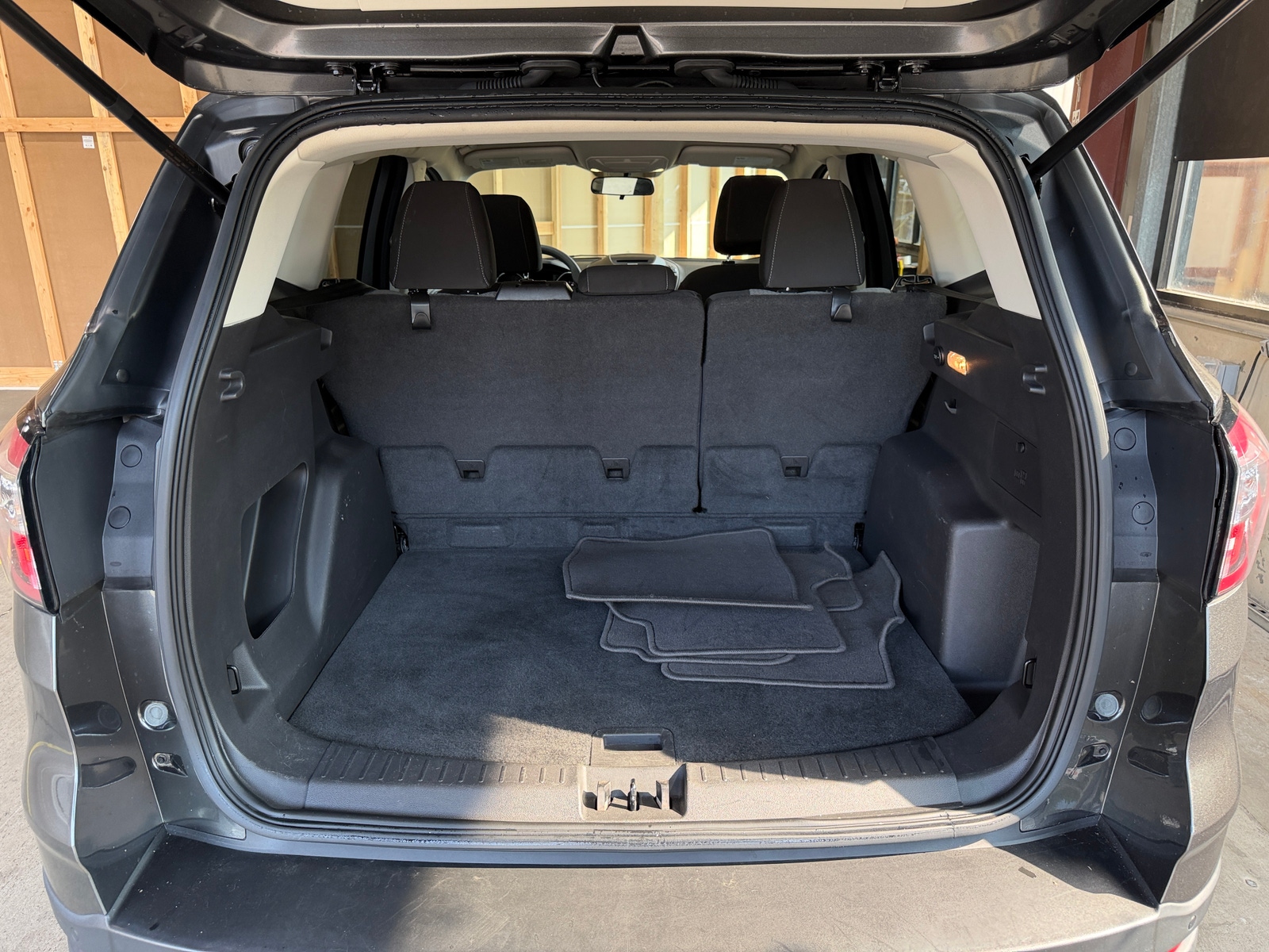 Thumbnail: 2017 Ford Escape - 7