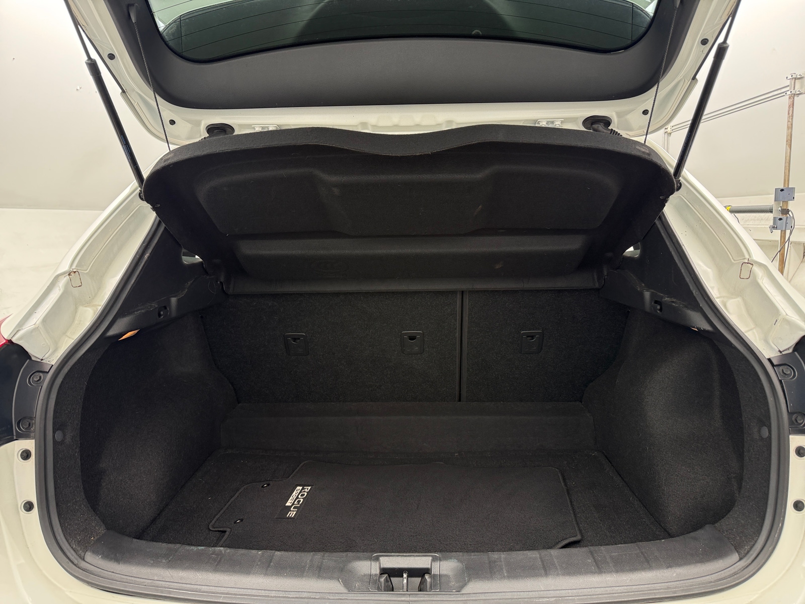 Thumbnail: 2017 Nissan Rogue Sport - 7