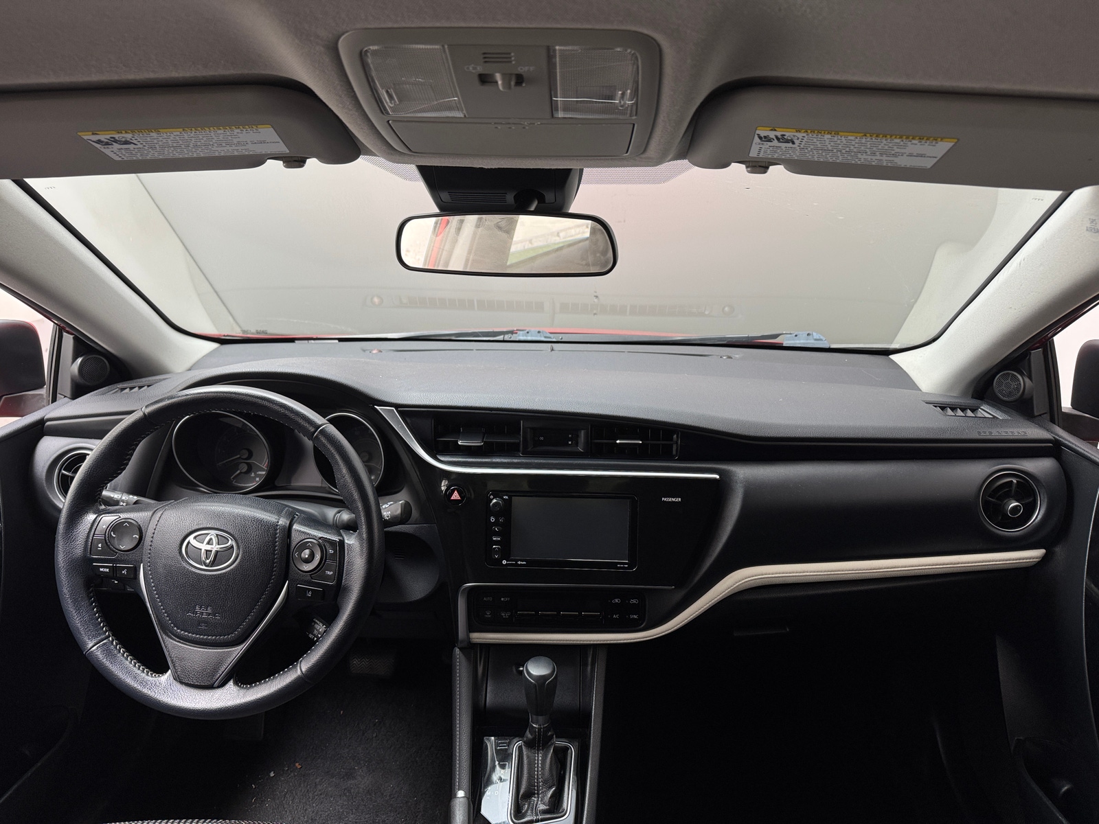 Thumbnail: 2018 Toyota Corolla iM - 3