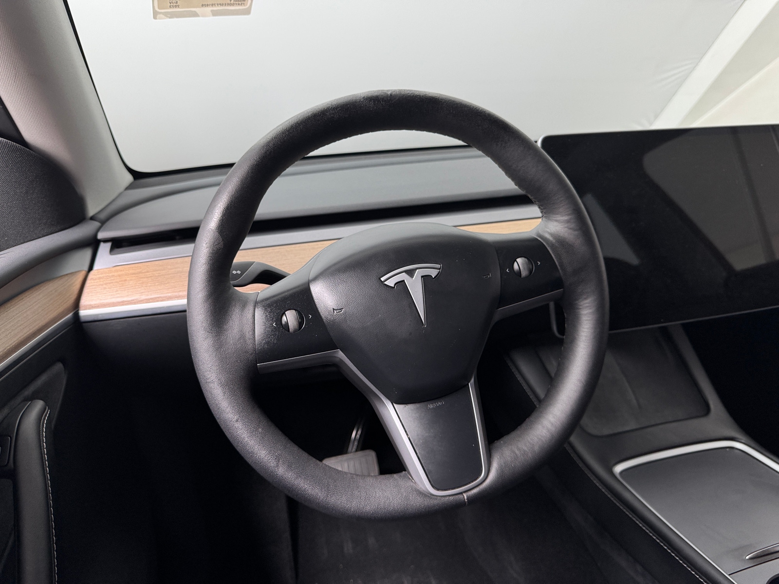 Thumbnail: 2023 Tesla Model Y - 4