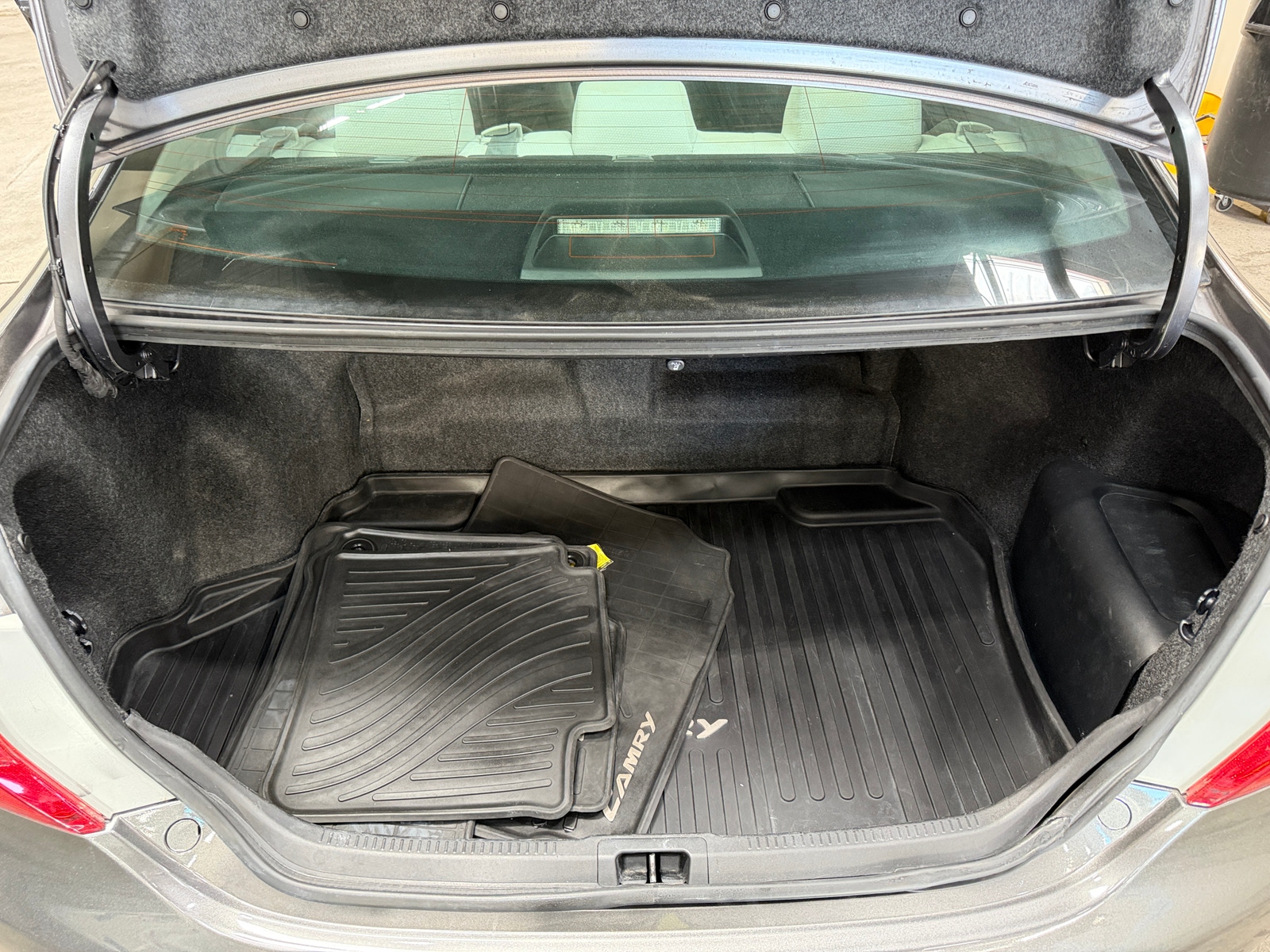 Thumbnail: 2013 Toyota Camry - 7