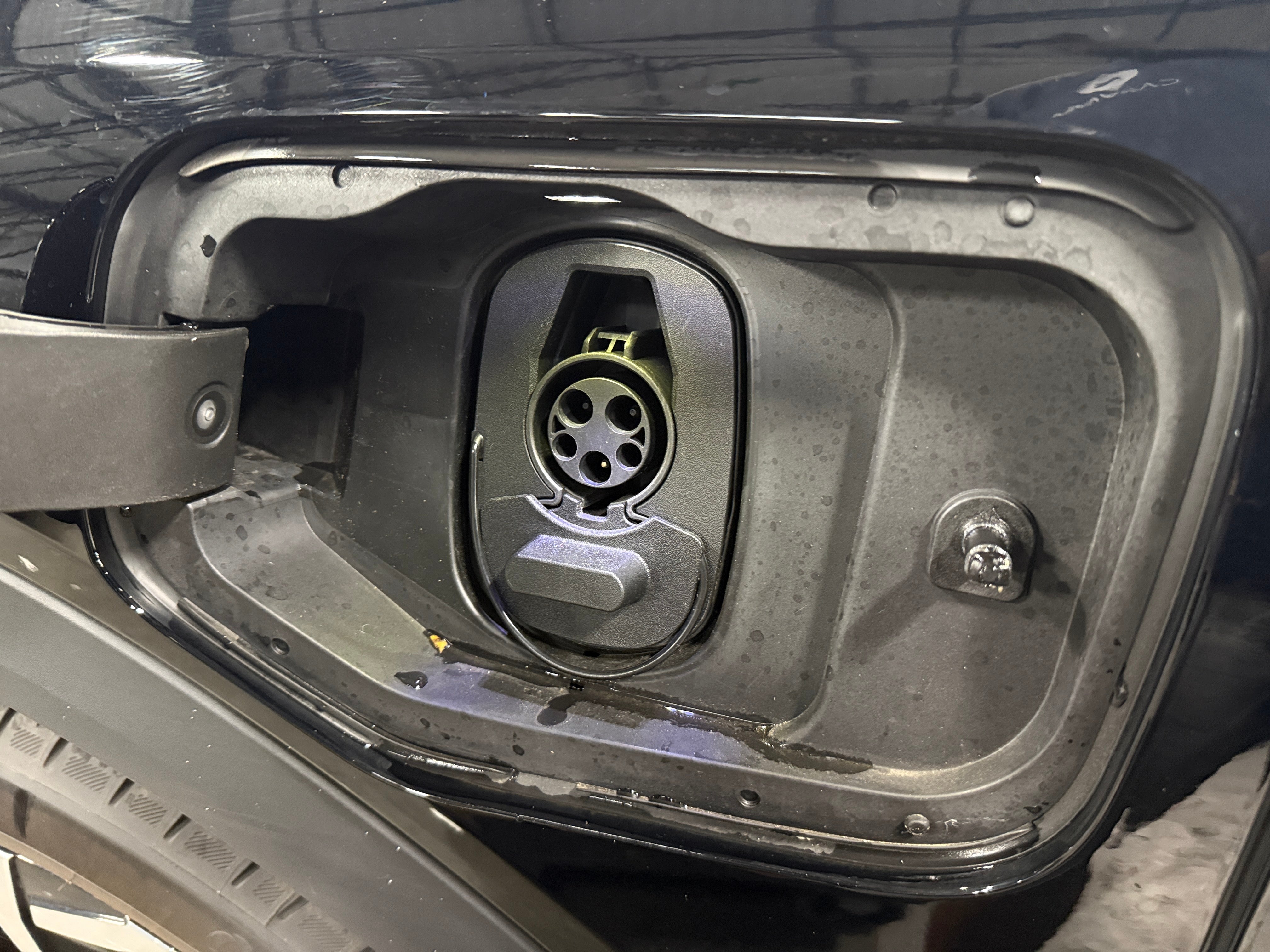 Used 2025 Chevrolet Equinox EV 1LT with VIN 3GN7DMRP0SS214709 for sale in Oak Creek, WI