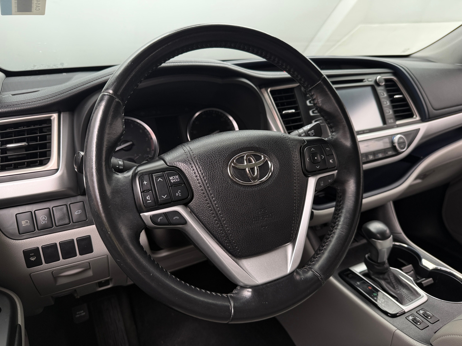 Thumbnail: 2019 Toyota Highlander - 4