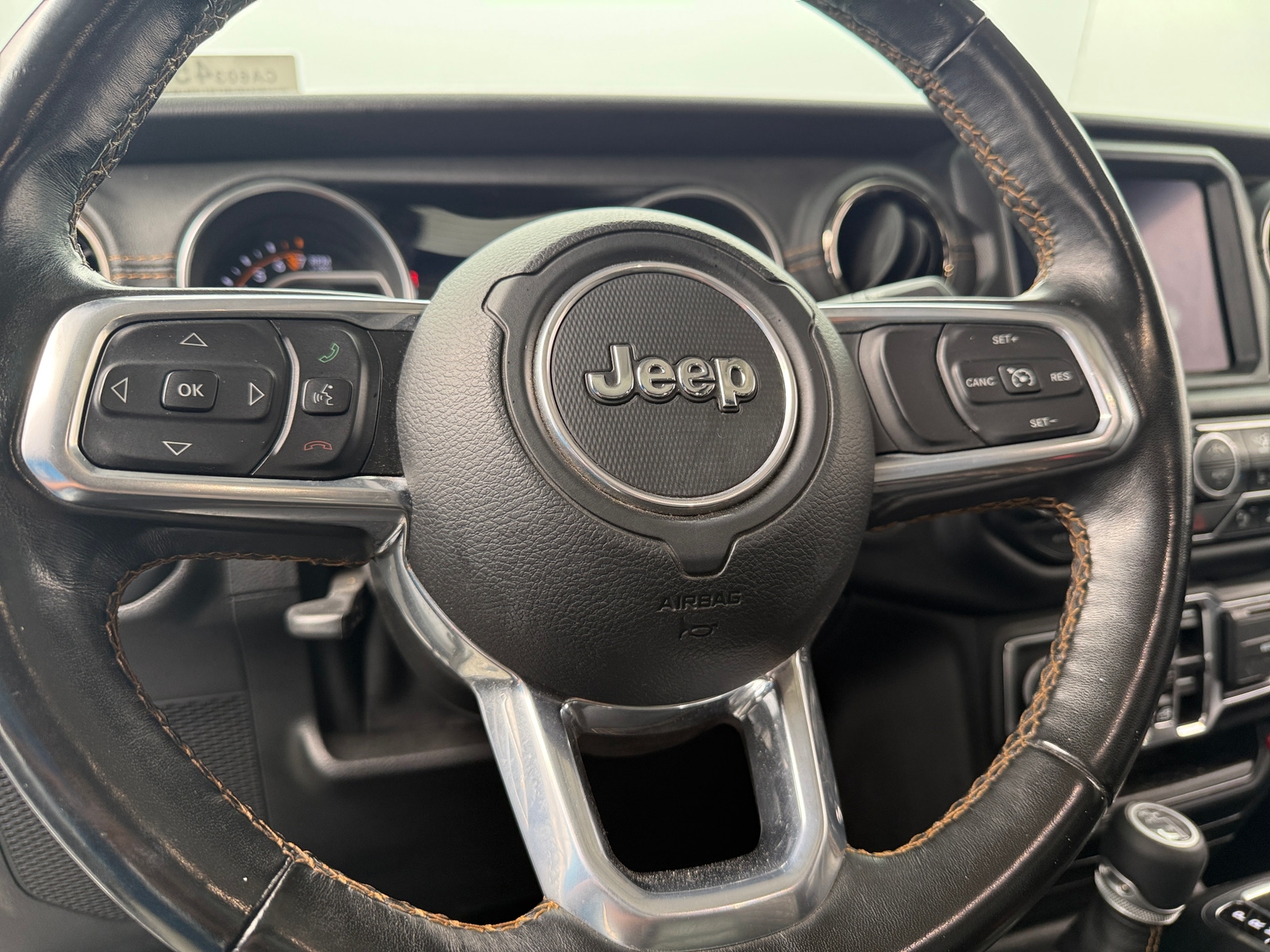 Thumbnail: 2021 Jeep Gladiator - 4