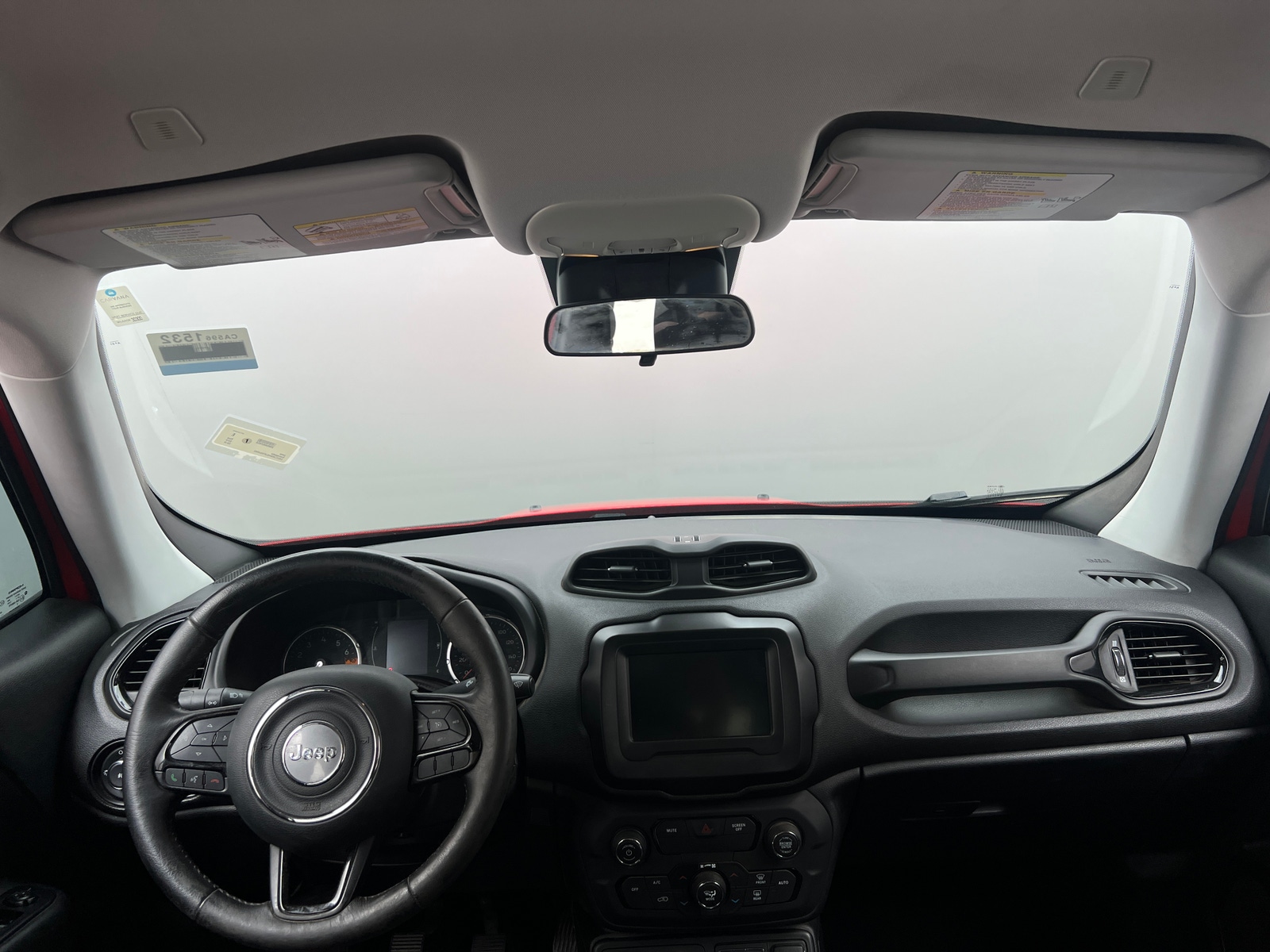 Thumbnail: 2018 Jeep Renegade - 3