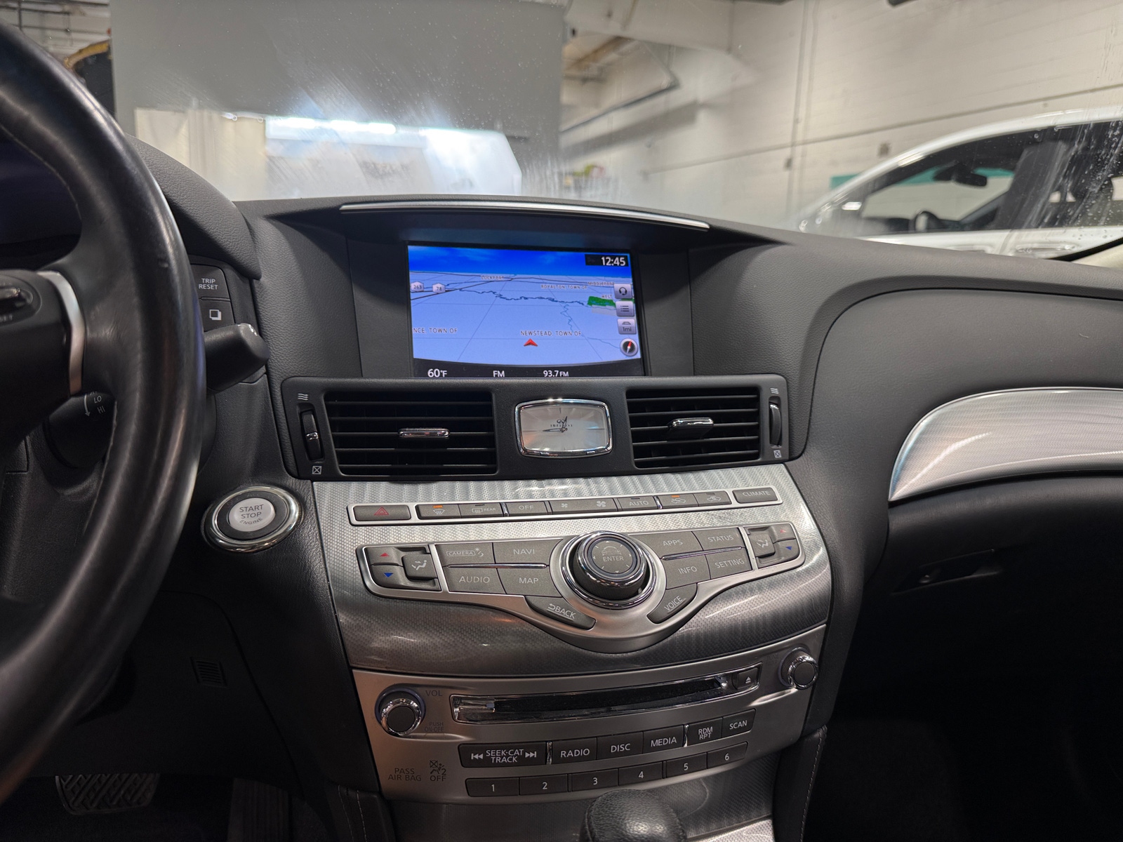 Thumbnail: 2018 INFINITI Q70 - 3