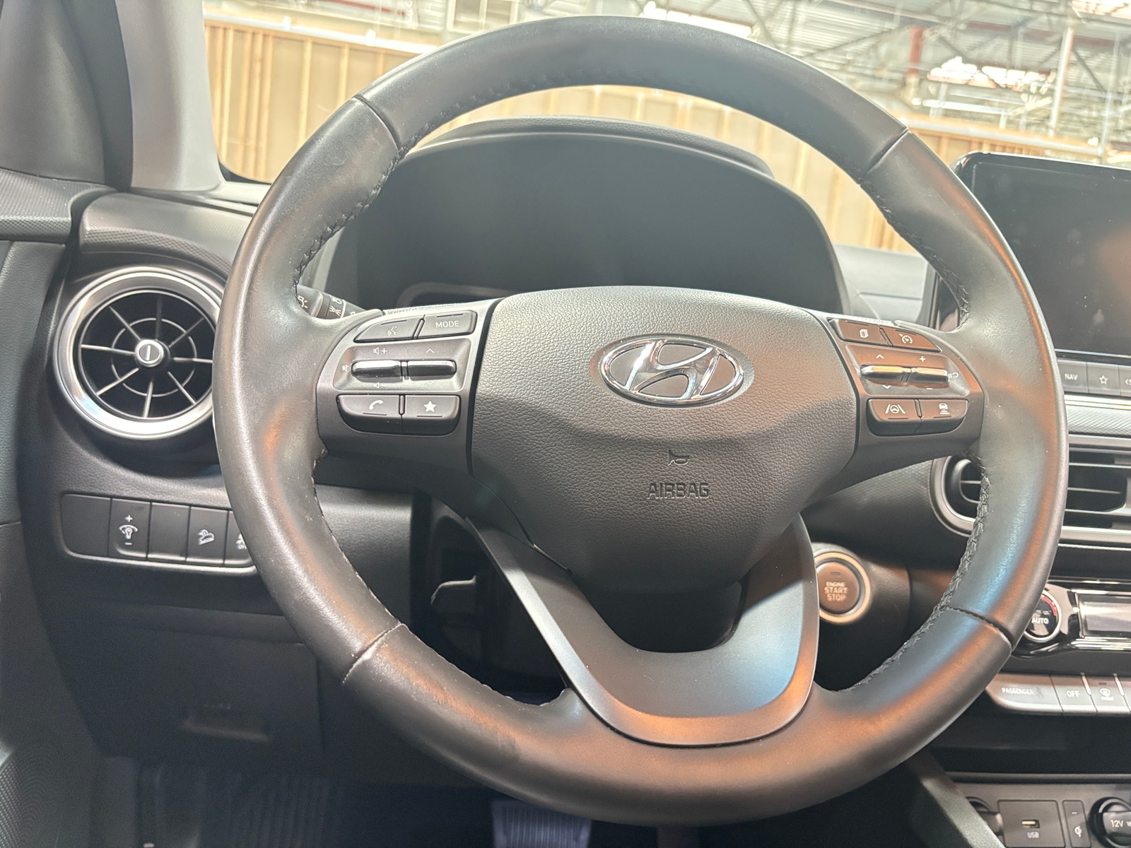 Thumbnail: 2023 Hyundai Kona - 4