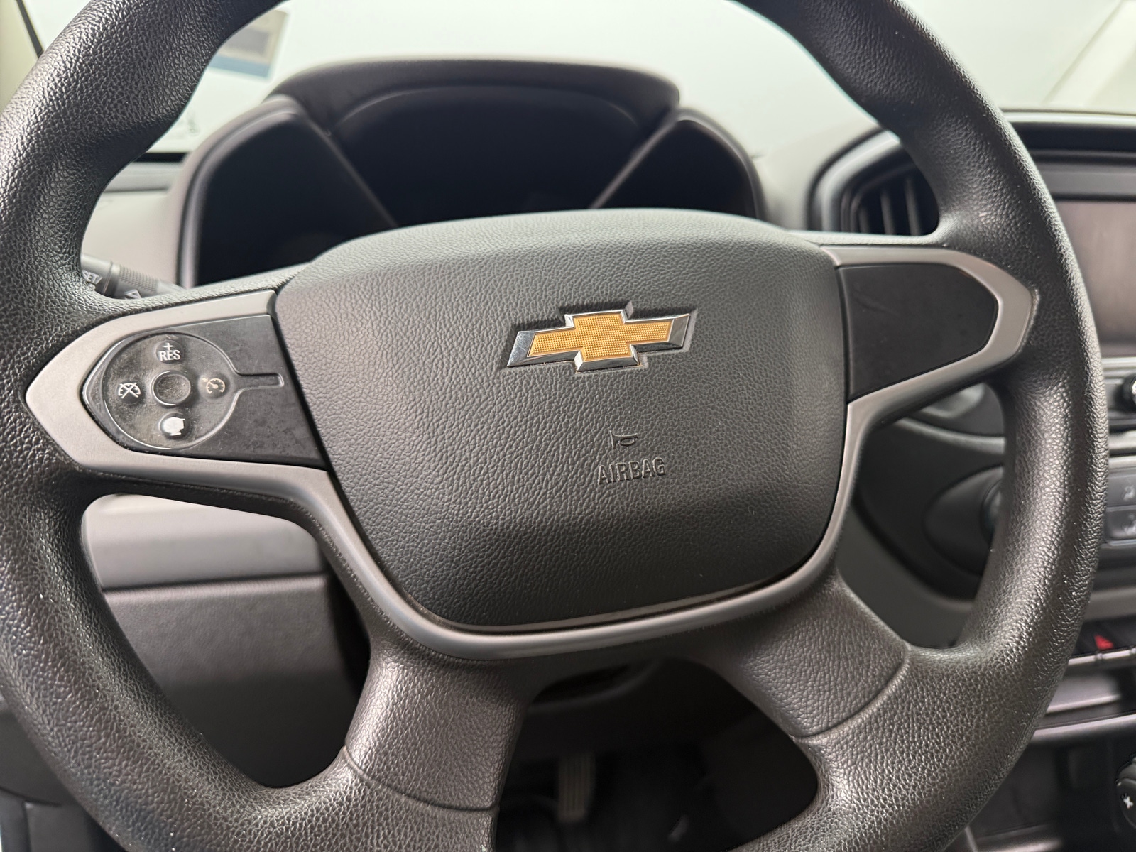 Thumbnail: 2021 Chevrolet Colorado - 5
