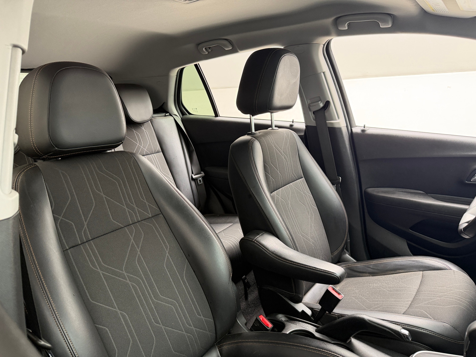 Thumbnail: 2019 Chevrolet Trax - 2