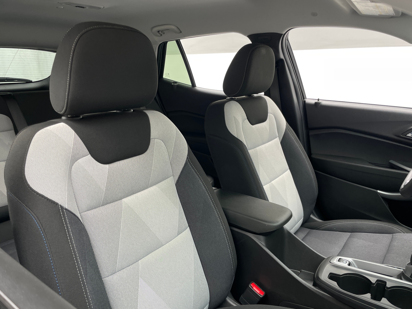 Thumbnail: 2026 Chevrolet Trax - 2