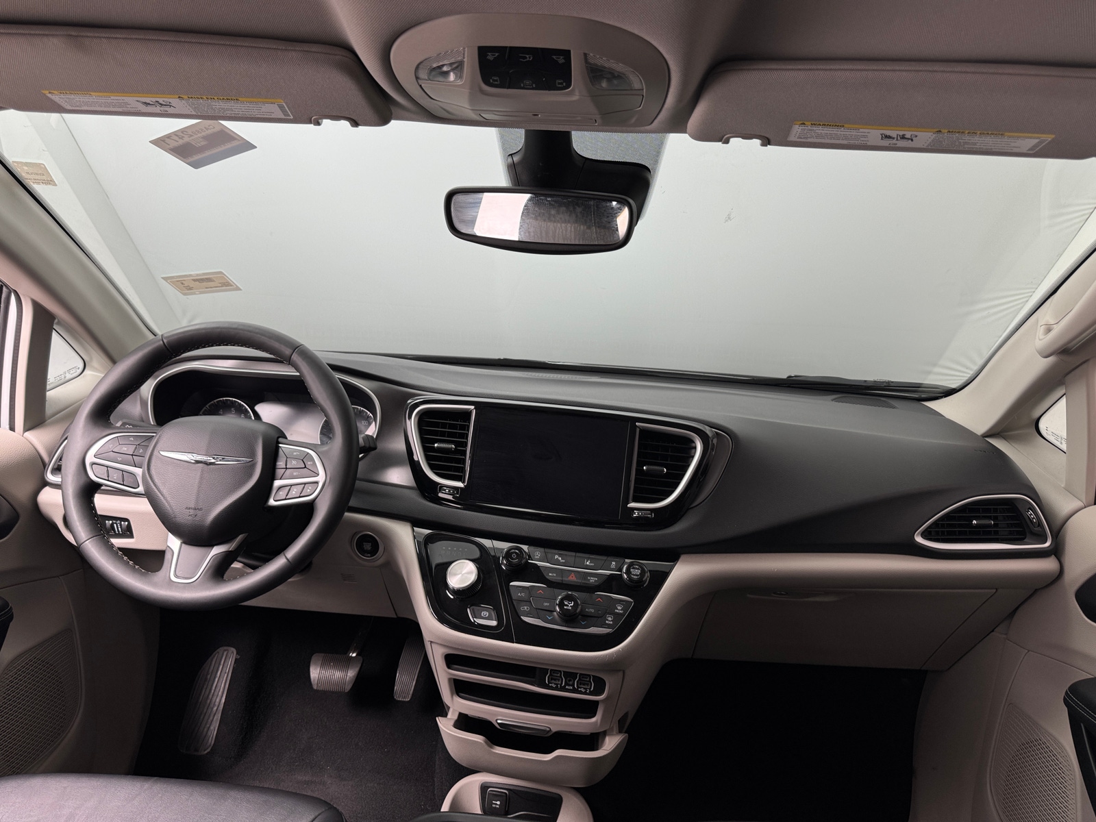 Thumbnail: 2024 Chrysler Pacifica - 2