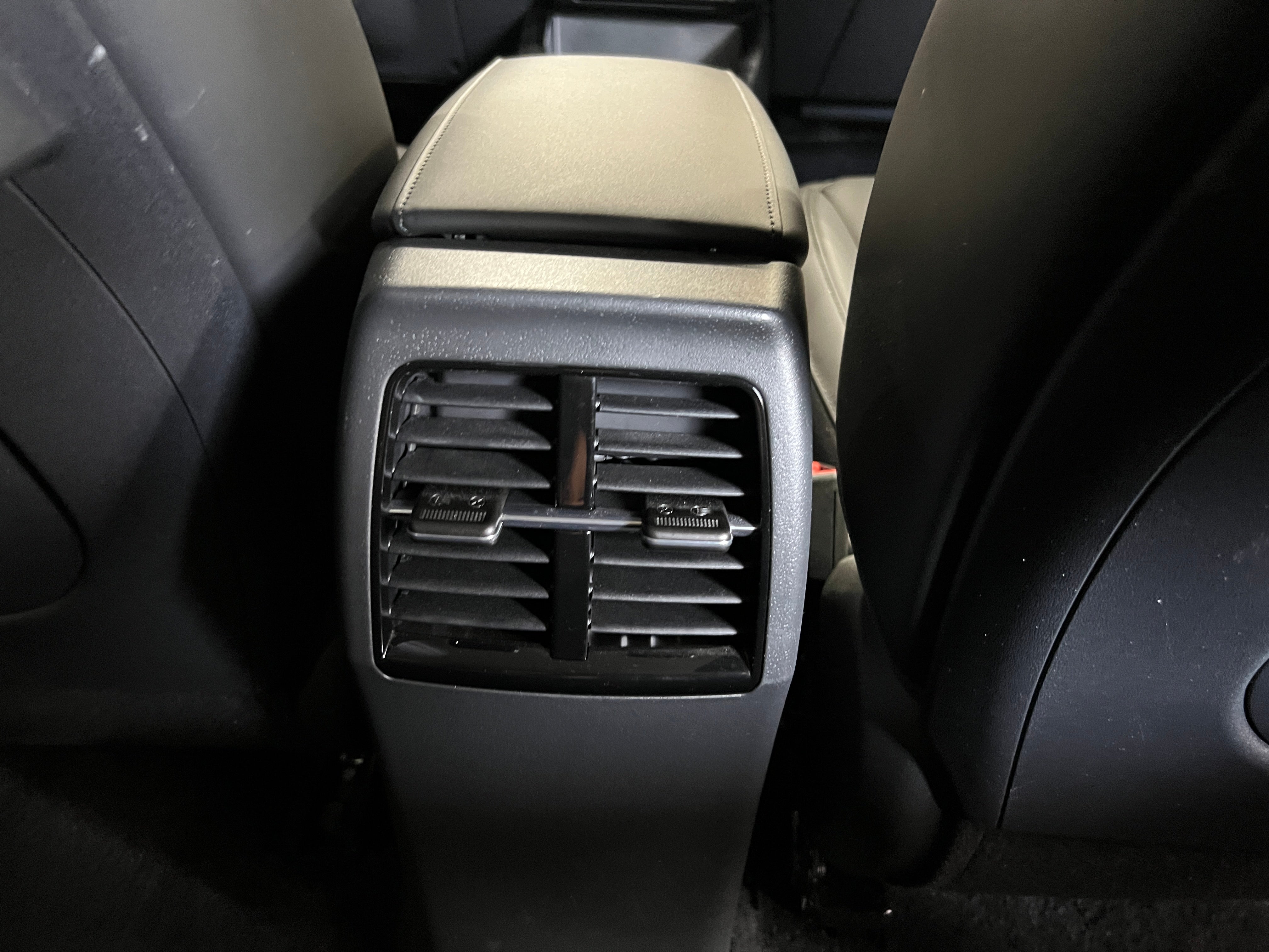 Used 2024 Kia Niro Wind with VIN KNDCR3L13R5117032 for sale in Pewaukee, WI