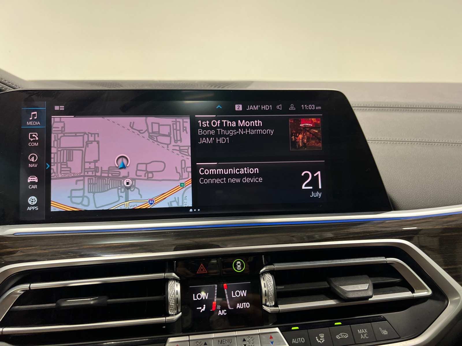 Thumbnail: 2021 BMW X5 - 3