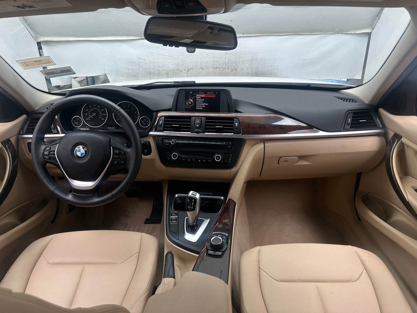 Thumbnail: 2015 BMW 3 Series - 2