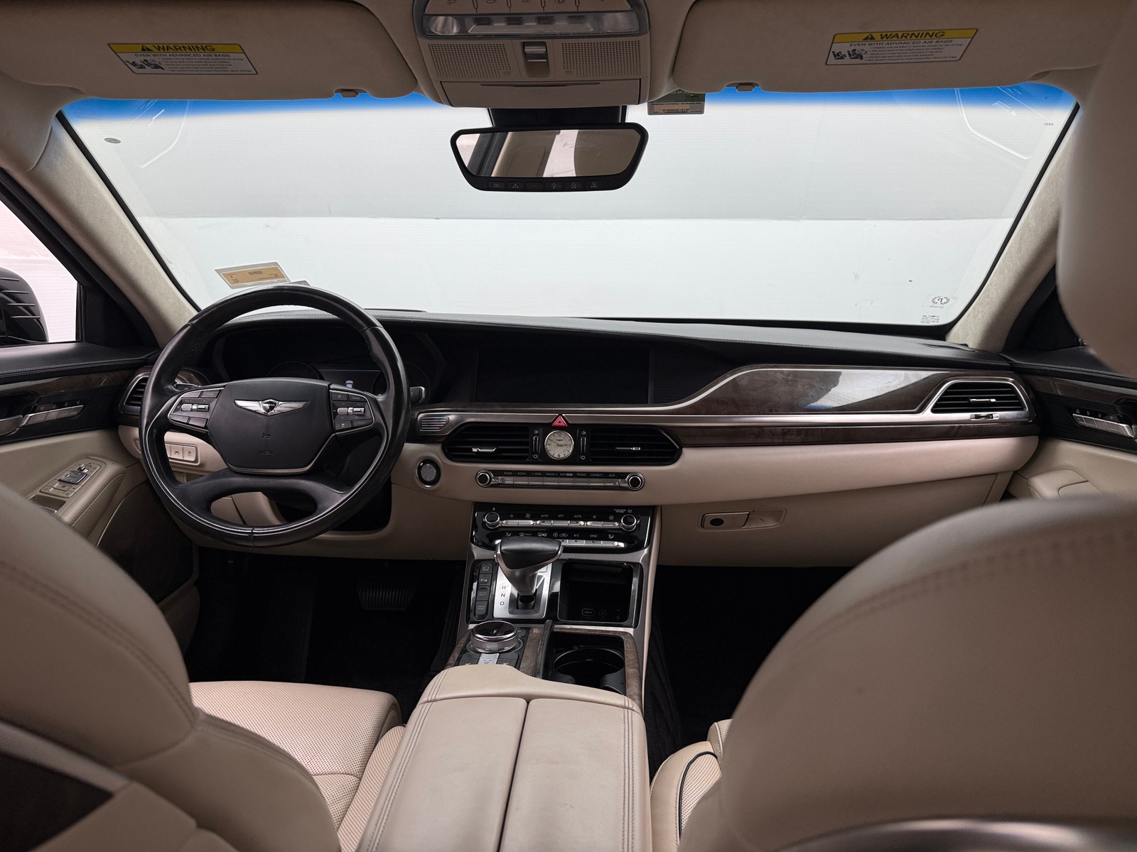 Thumbnail: 2019 Genesis G90 - 2