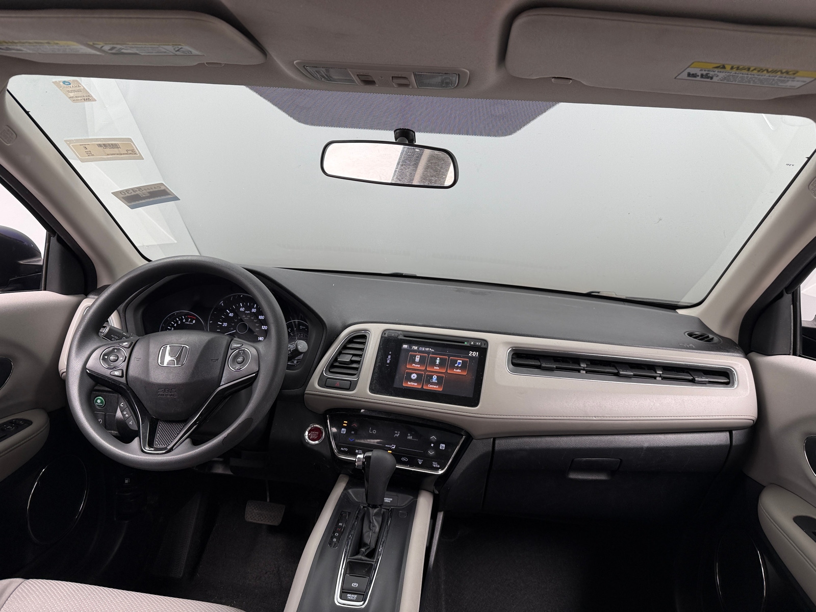 Thumbnail: 2016 Honda HR-V - 3