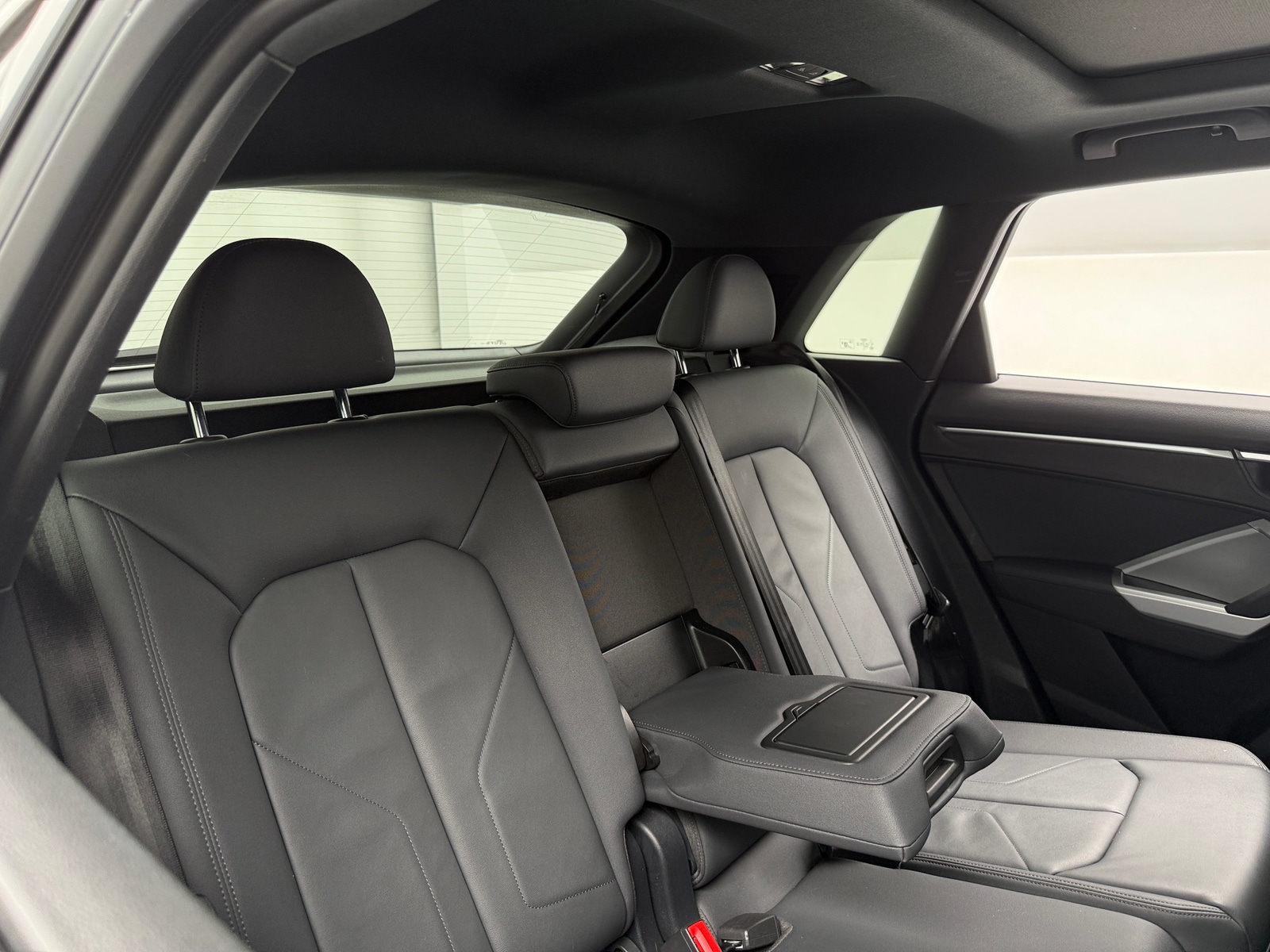 Thumbnail: 2022 Audi Q3 - 5