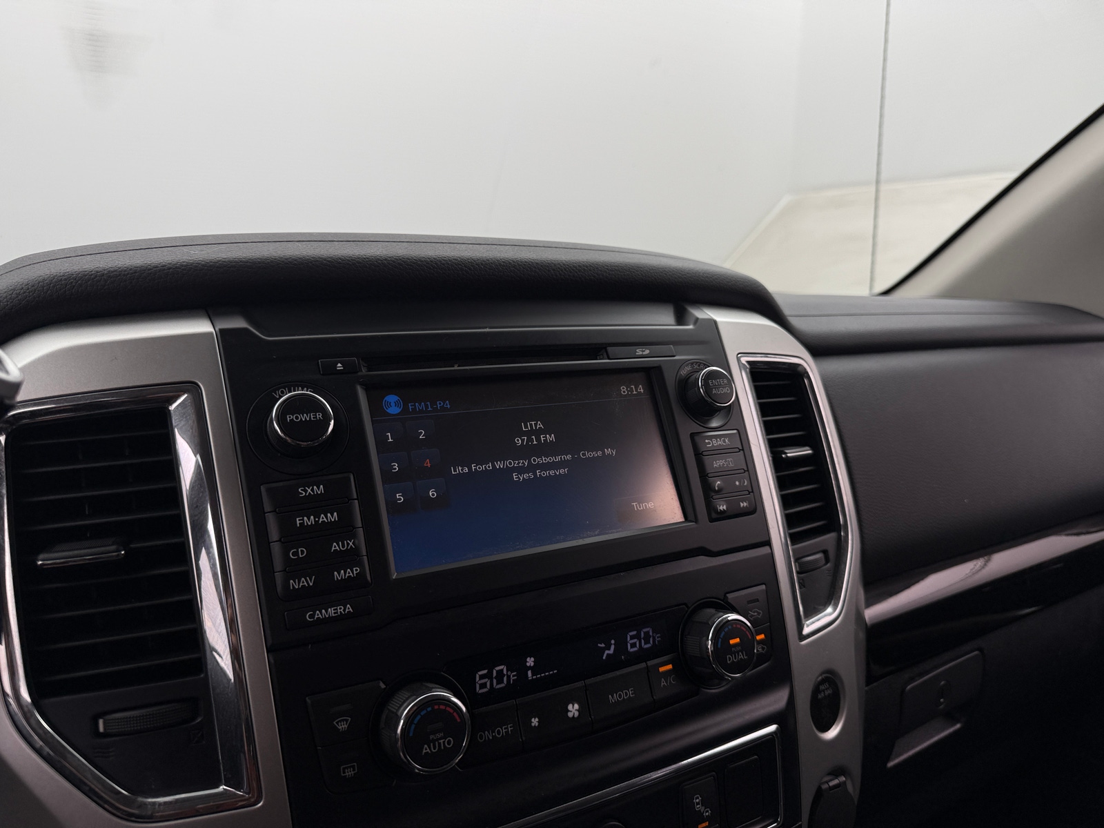Thumbnail: 2018 Nissan Titan - 4