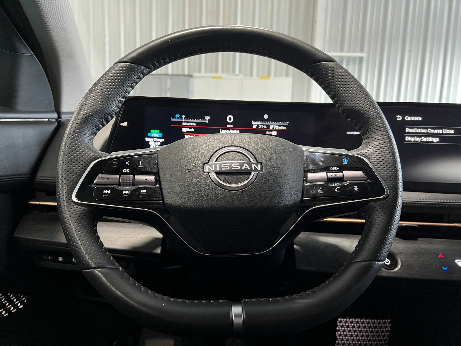 Thumbnail: 2023 Nissan Ariya - 4