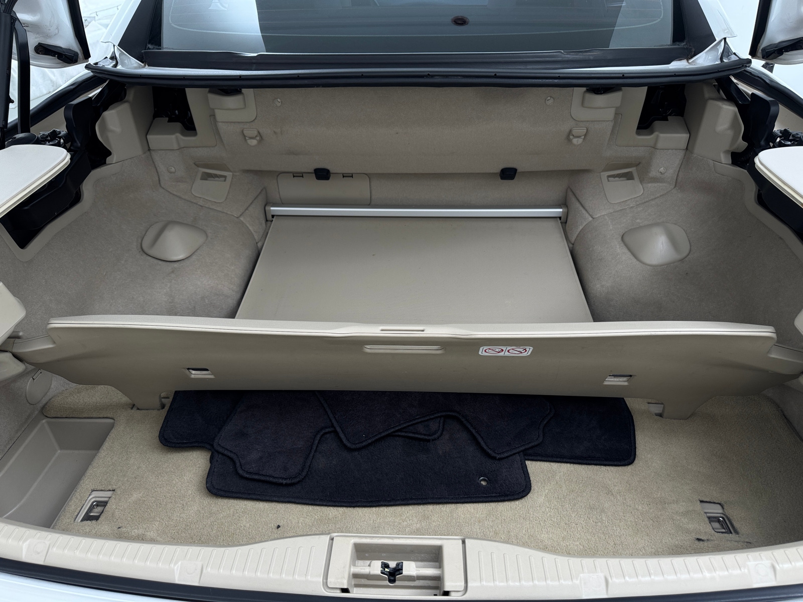 Thumbnail: 2010 Lexus IS - 6