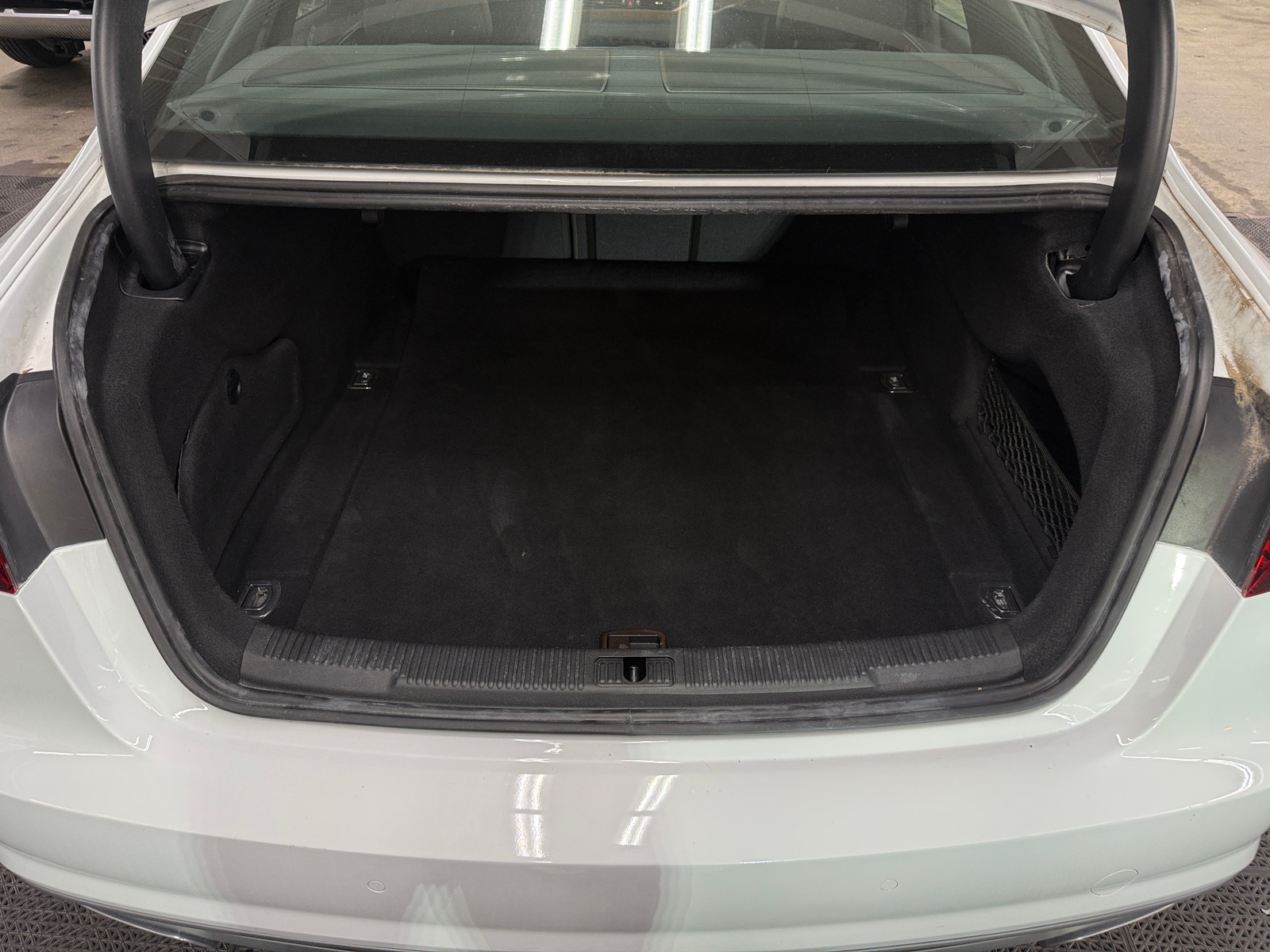 Thumbnail: 2016 Audi A6 - 6
