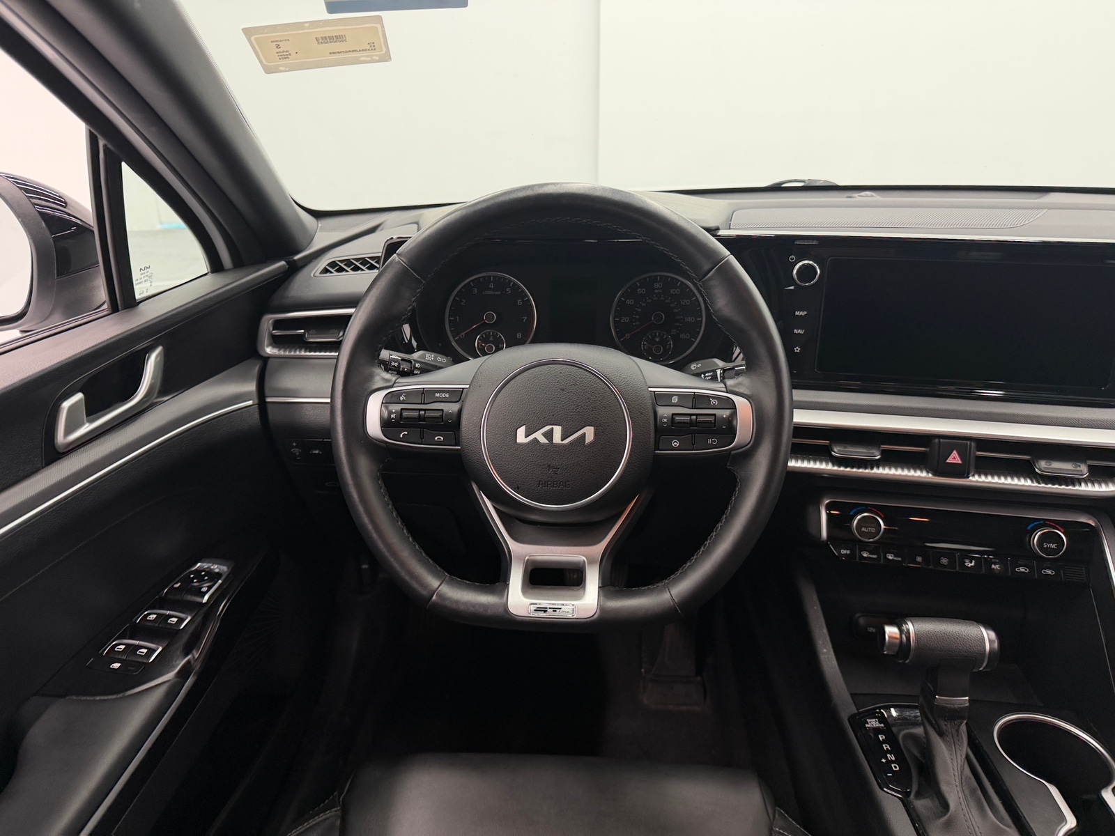 Thumbnail: 2024 Kia K5 - 5
