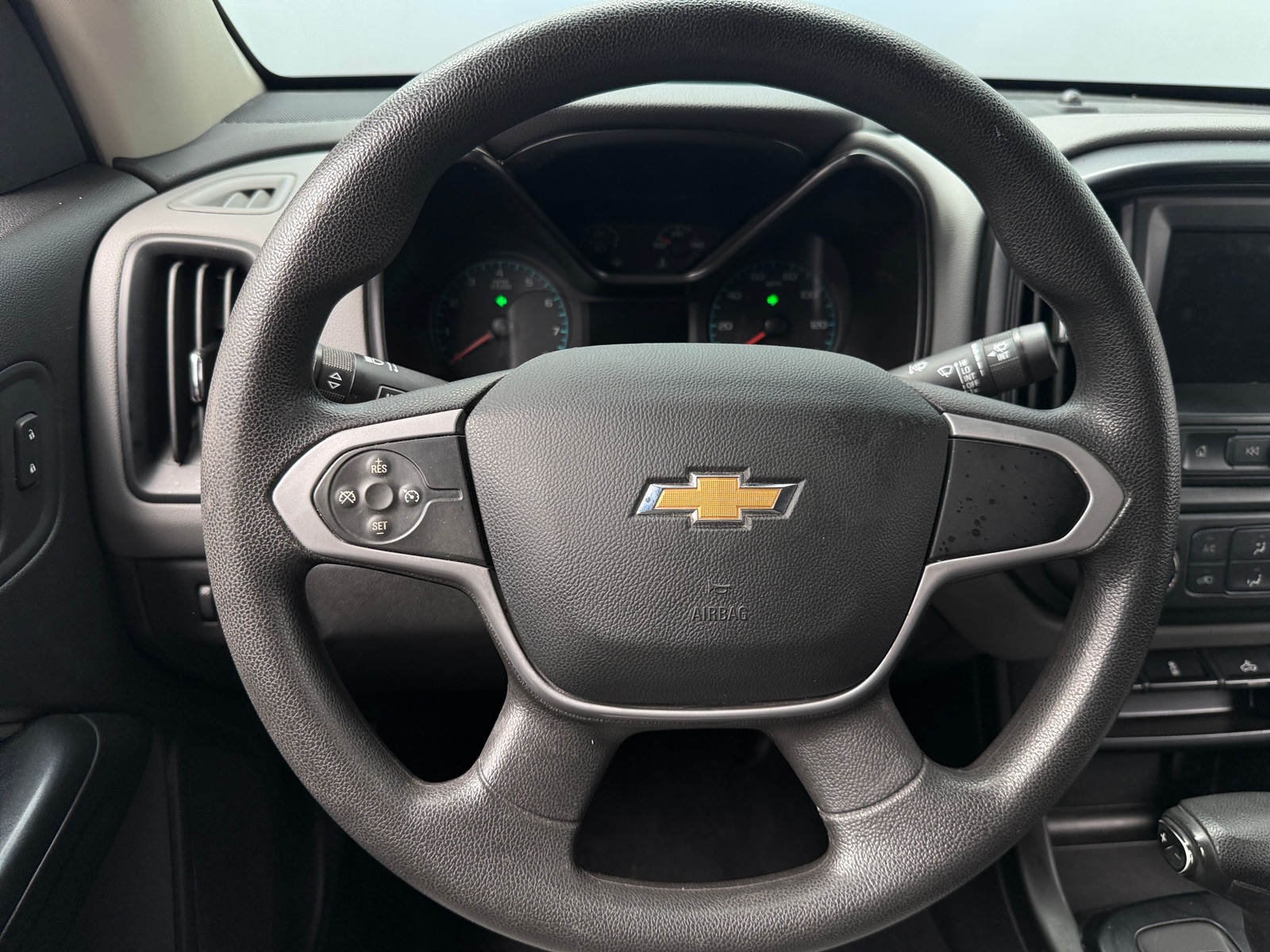 Thumbnail: 2021 Chevrolet Colorado - 5
