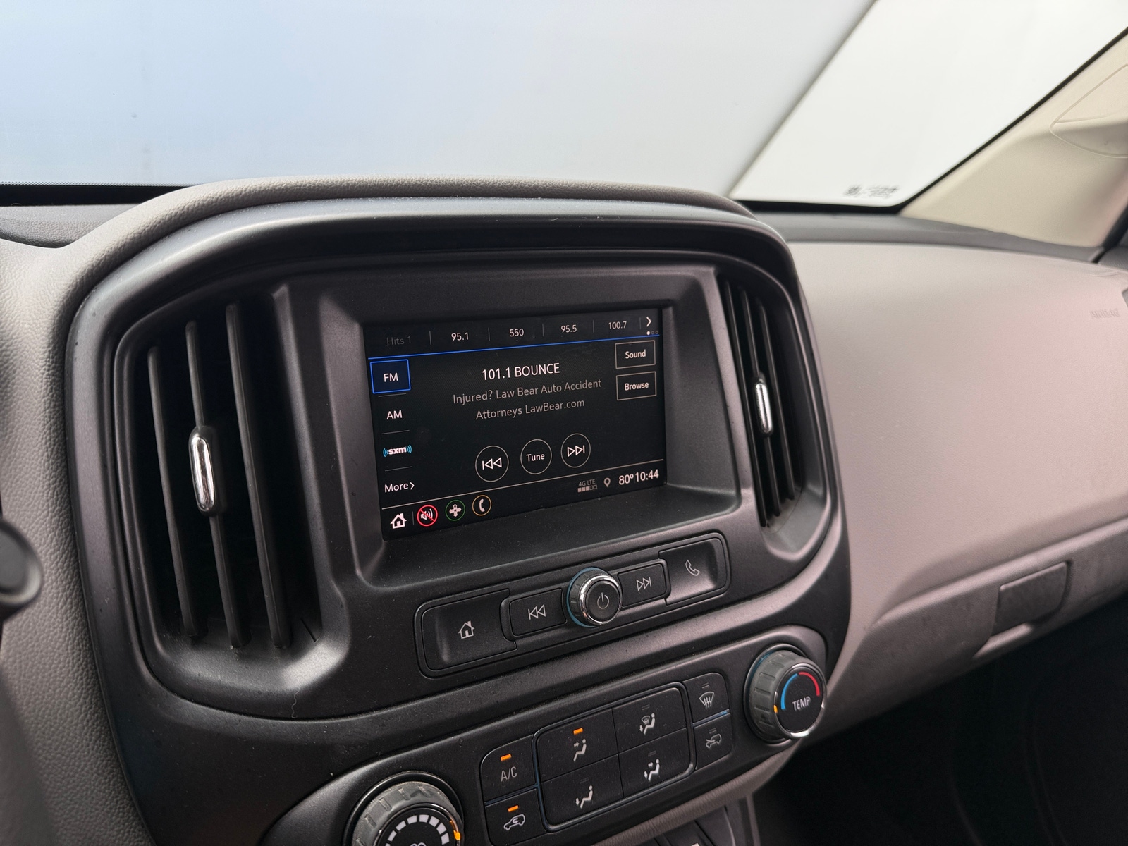 Thumbnail: 2021 Chevrolet Colorado - 4