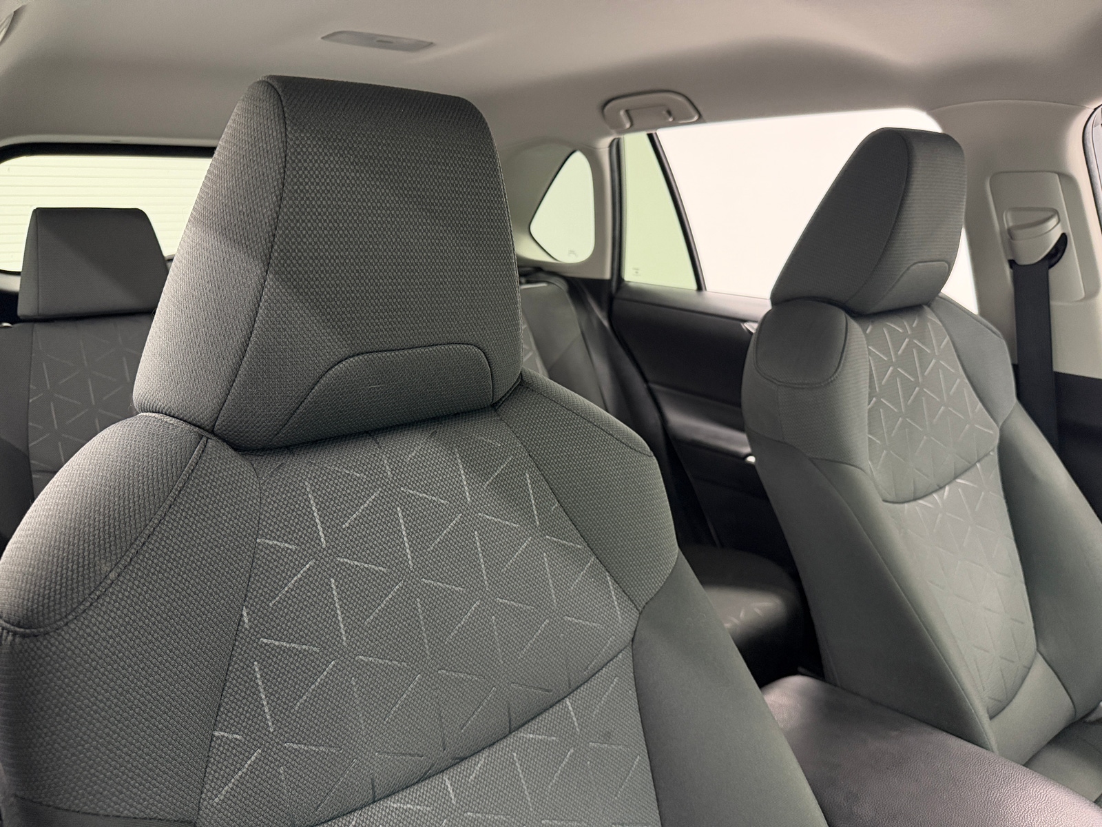Thumbnail: 2022 Toyota RAV4 - 2