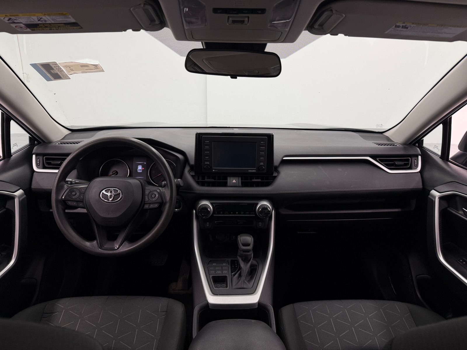 Thumbnail: 2022 Toyota RAV4 - 3