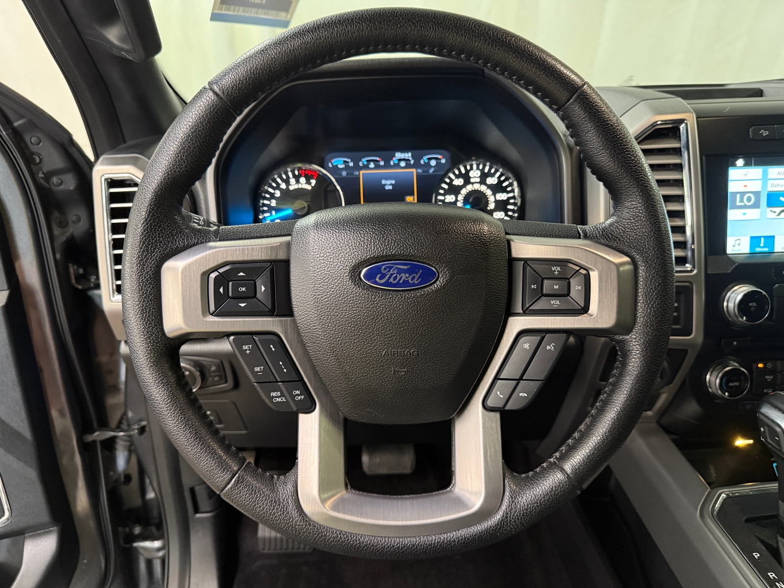 Thumbnail: 2016 Ford Econoline - 4