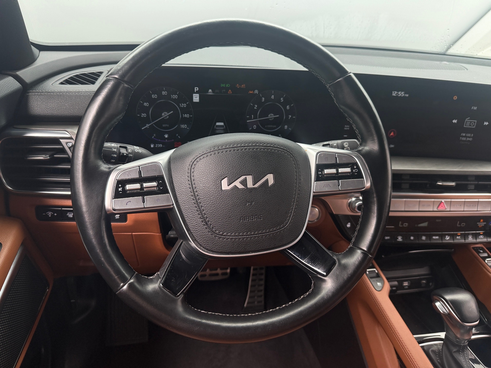 Thumbnail: 2023 Kia Telluride - 4