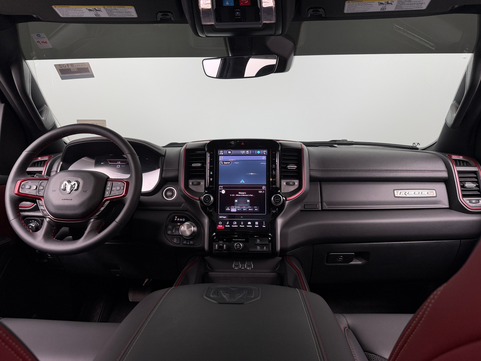 Thumbnail: 2025 RAM 1500 - 3