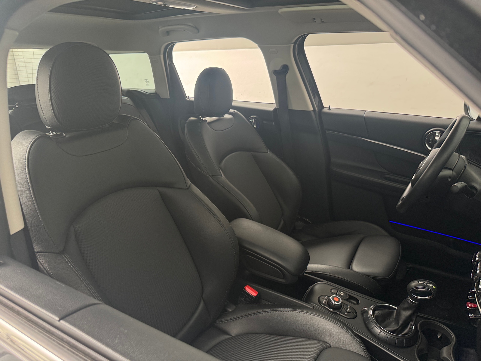 Thumbnail: 2017 MINI Cooper Countryman - 2
