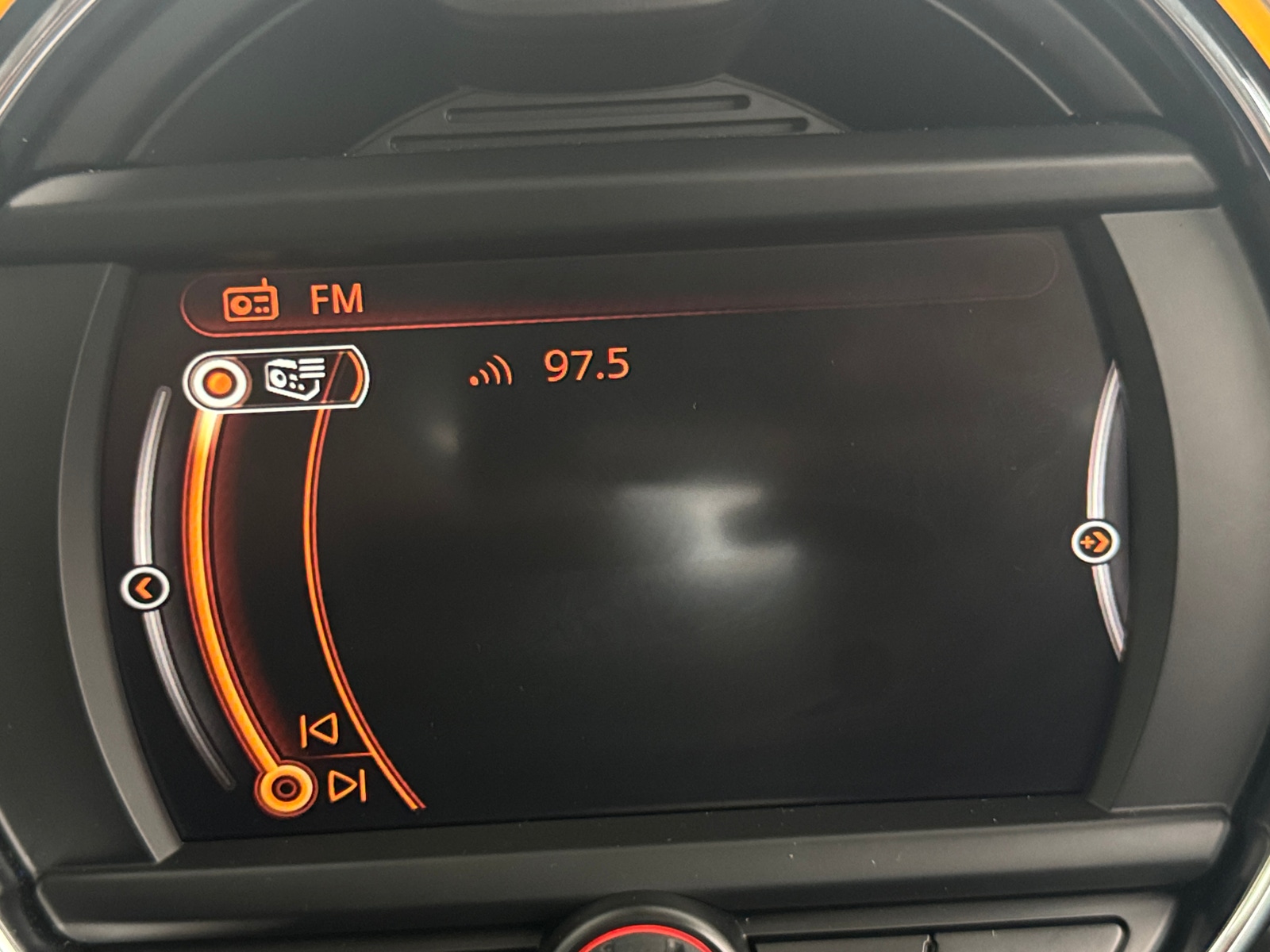 Thumbnail: 2017 MINI Cooper Countryman - 4