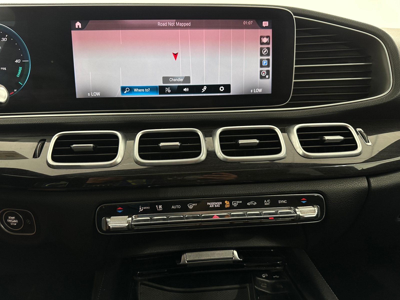 Thumbnail: 2020 Mercedes-Benz GLE - 3