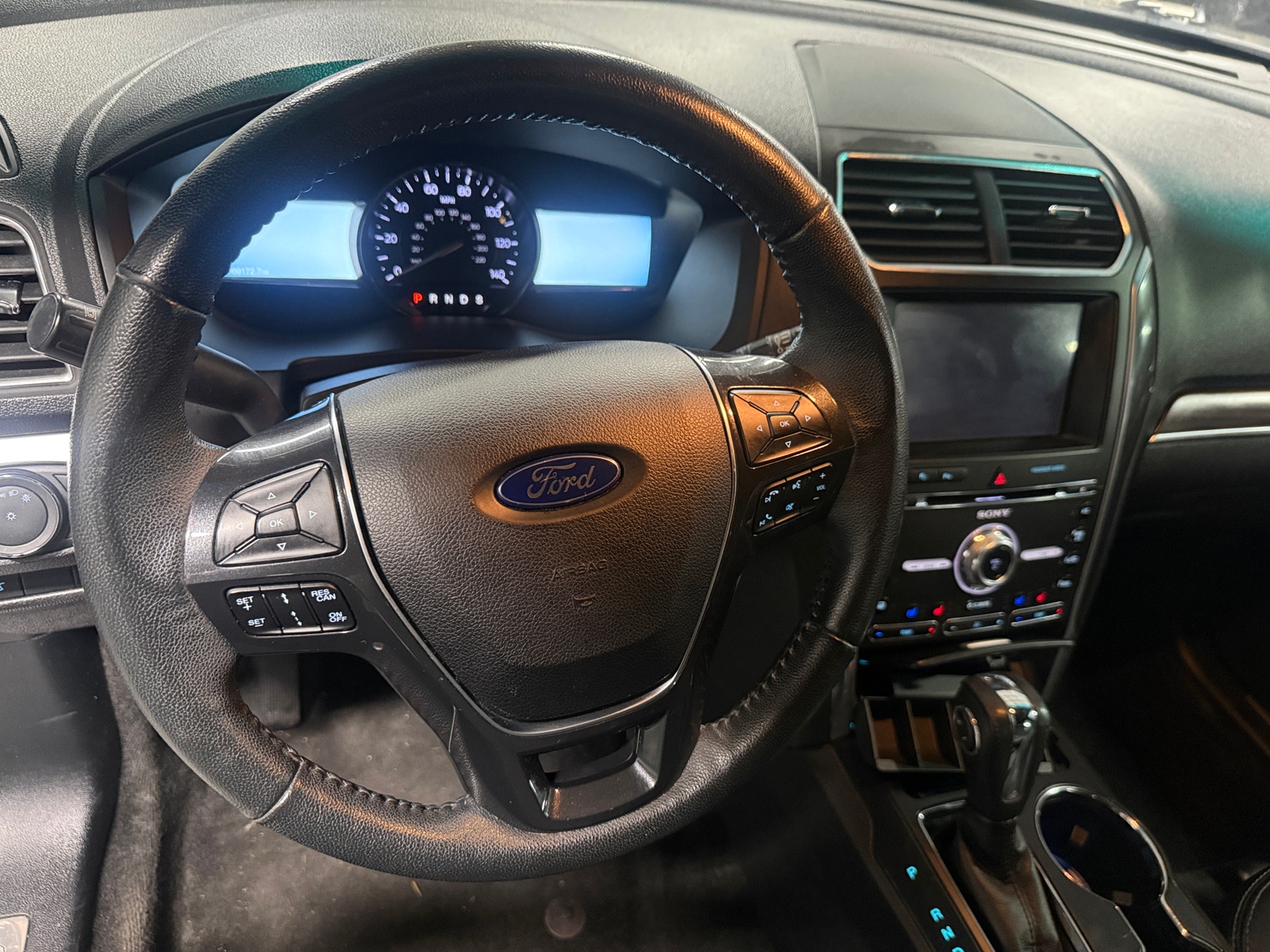 Thumbnail: 2018 Ford Explorer - 4