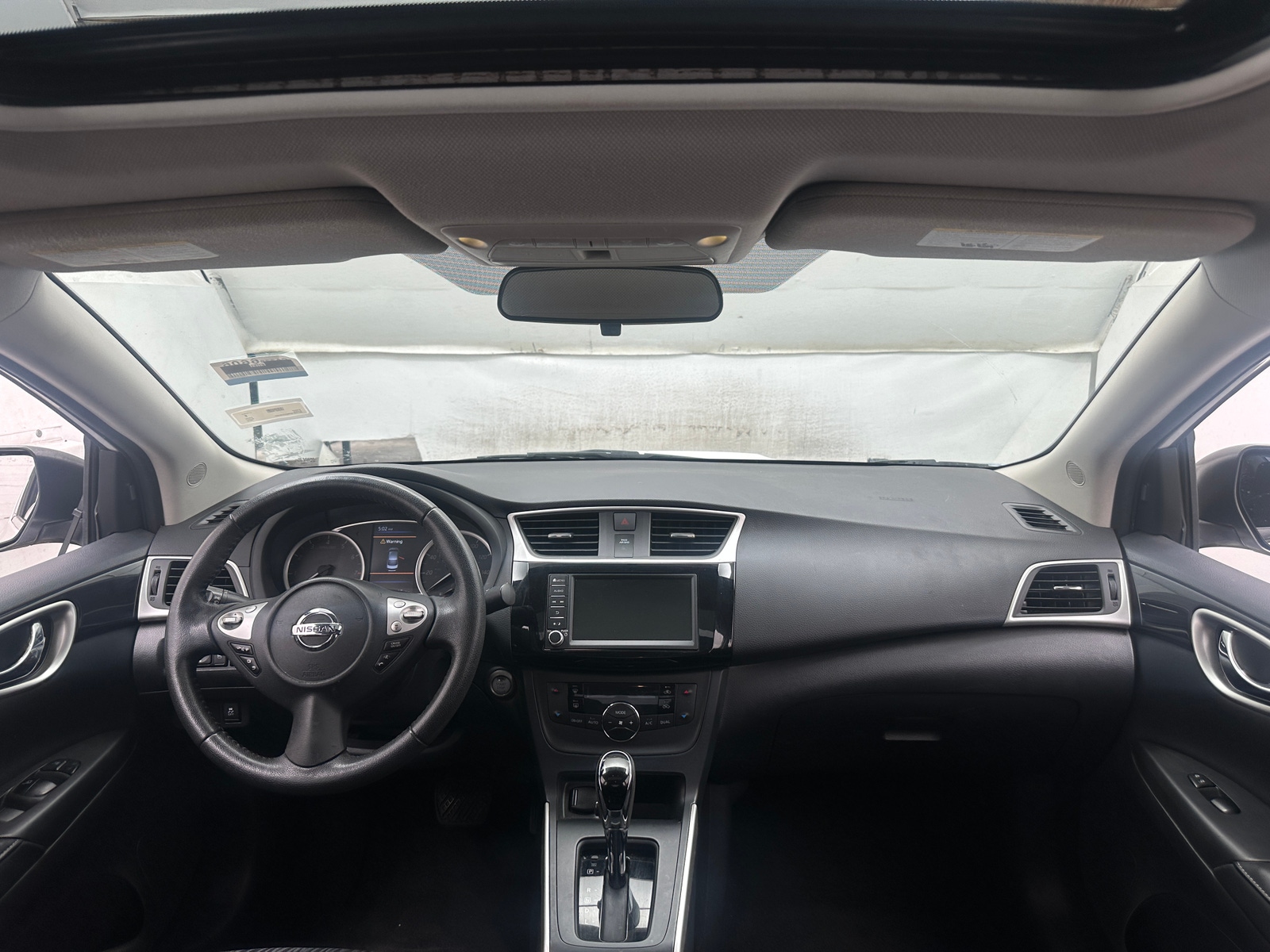 Thumbnail: 2019 Nissan Sentra - 3