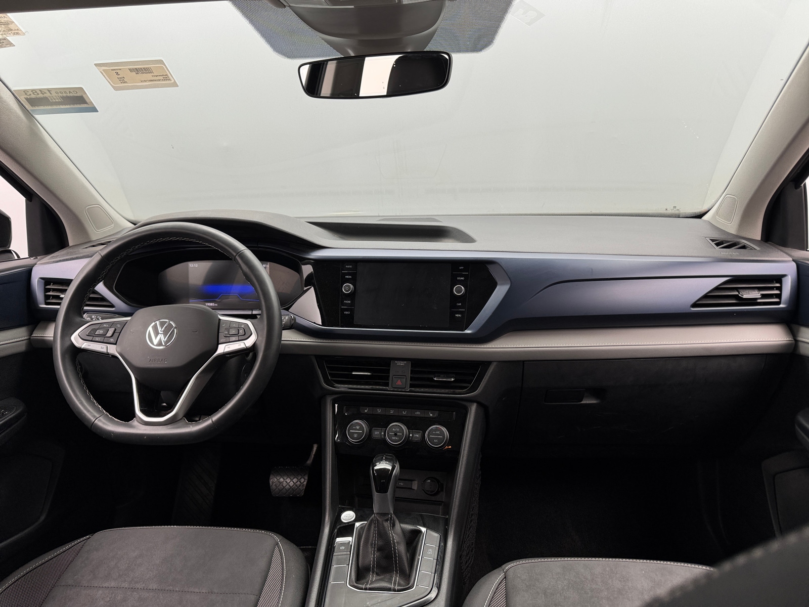 Thumbnail: 2024 Volkswagen Taos - 3